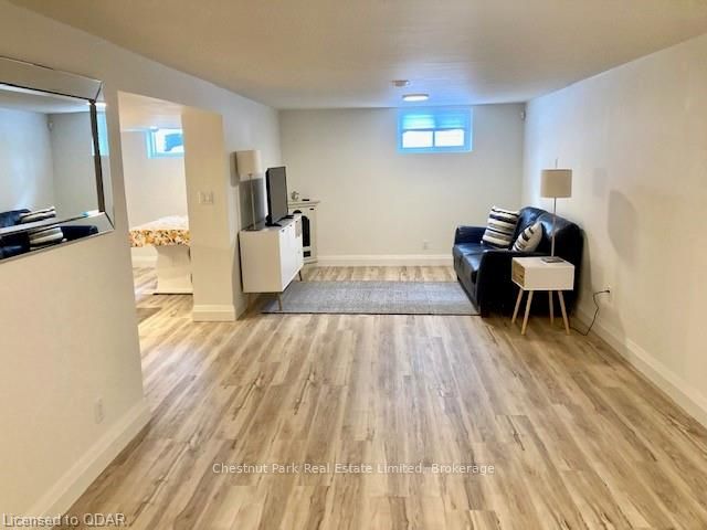 11 AUBURN Street, Belleville, ON K8P 2N1 photo 5