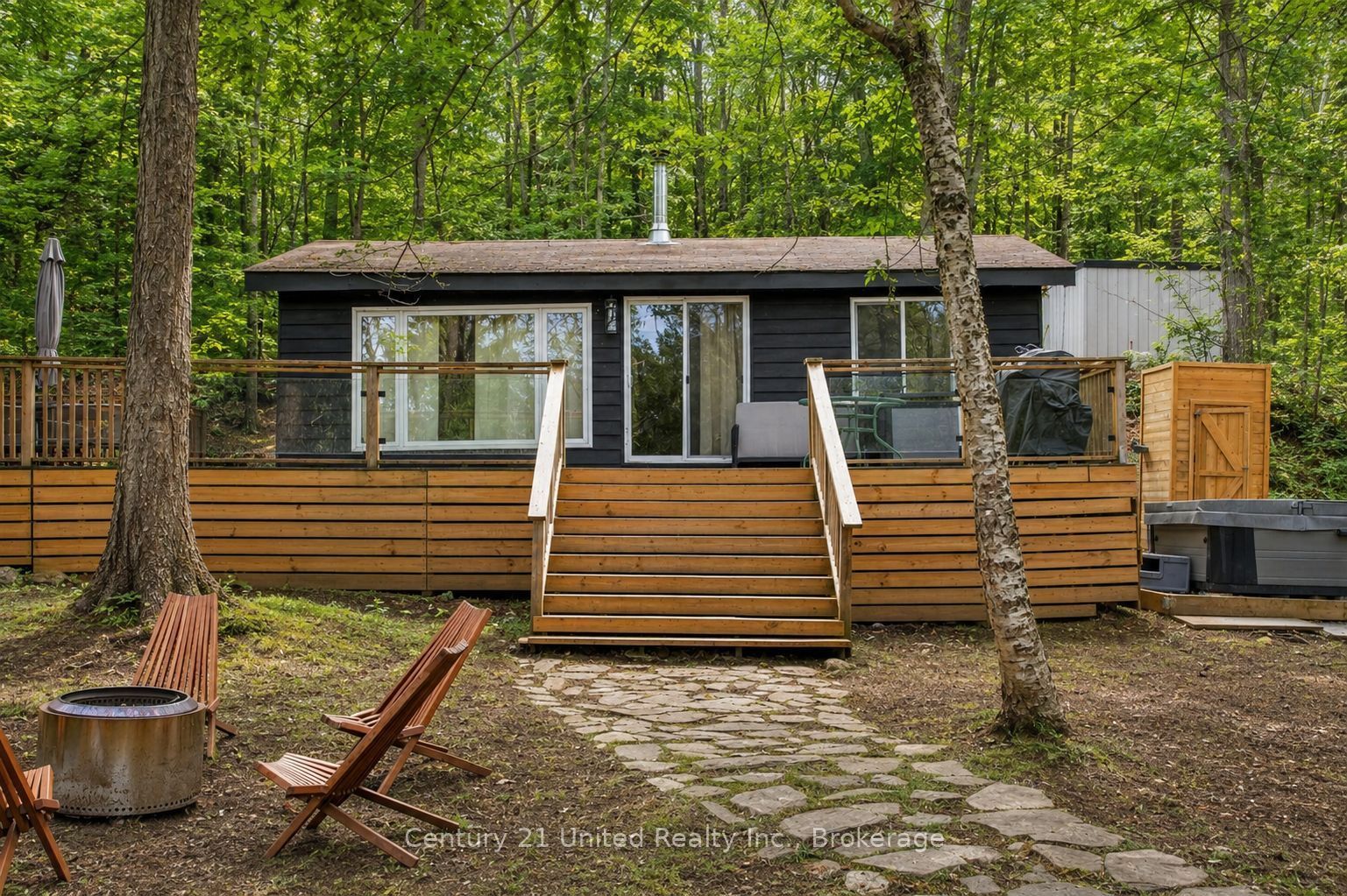 1053 Esson Creek Lane, Highlands East, ON K0L 3C0 photo 3