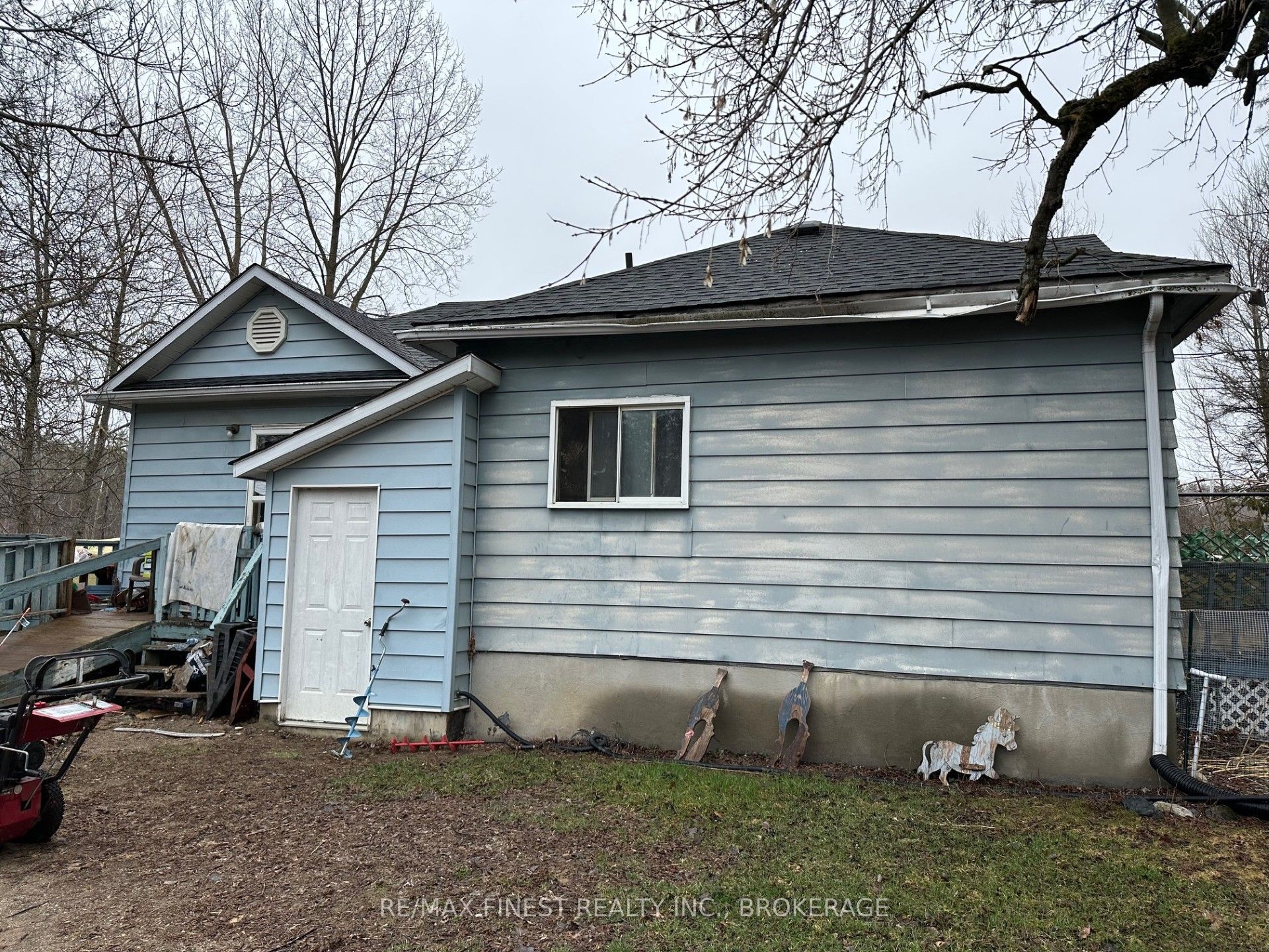 1440 Mountain Grove Road, Frontenac, ON K0H 2E0 photo 2