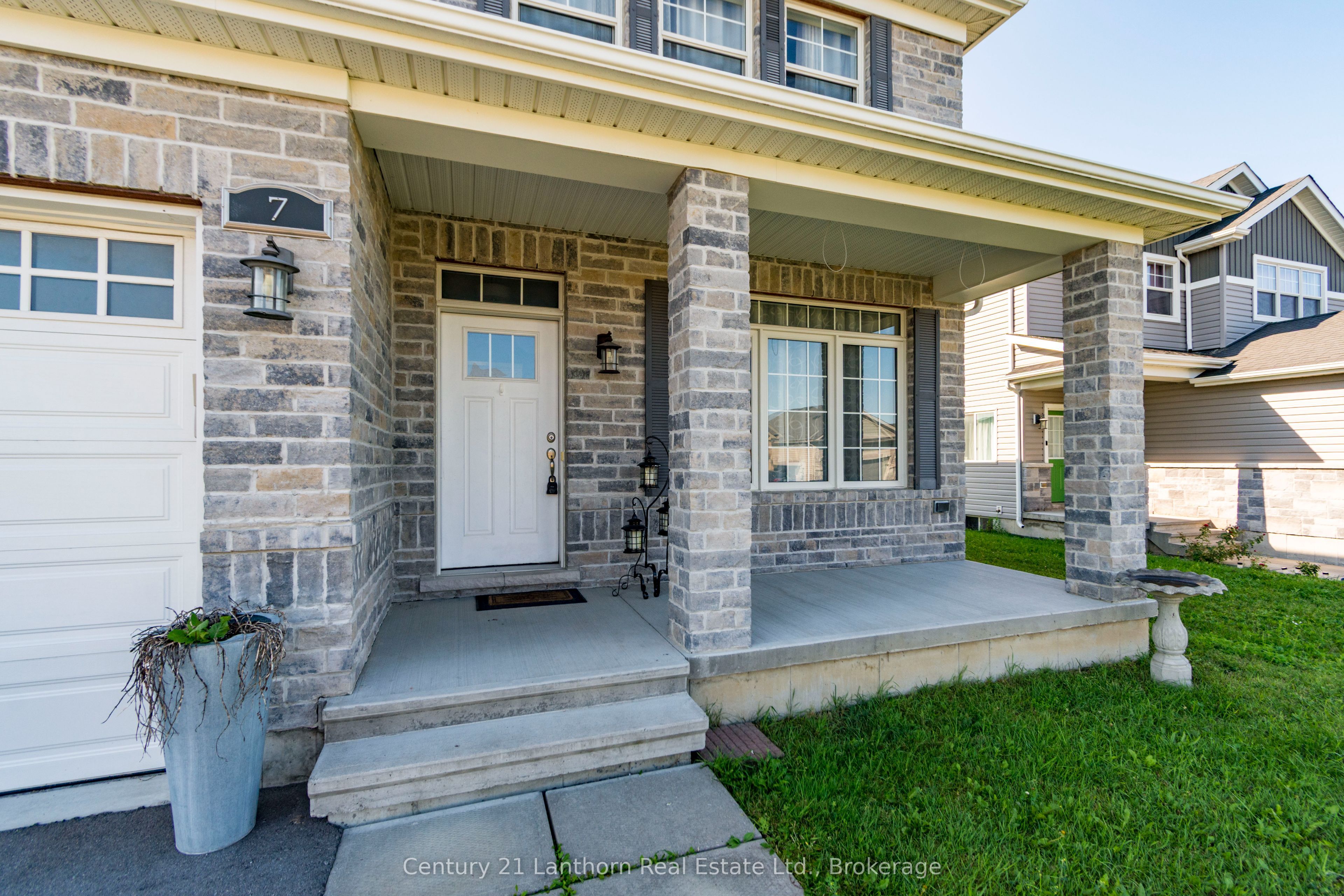 7 Cottonwood Drive, Belleville, ON K8N 0J3 photo 3