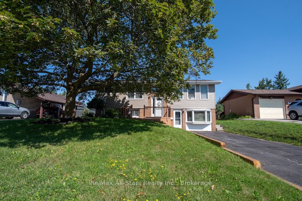 4 Daniel Court, Kawartha Lakes, ON K9V 4Z9 photo 2