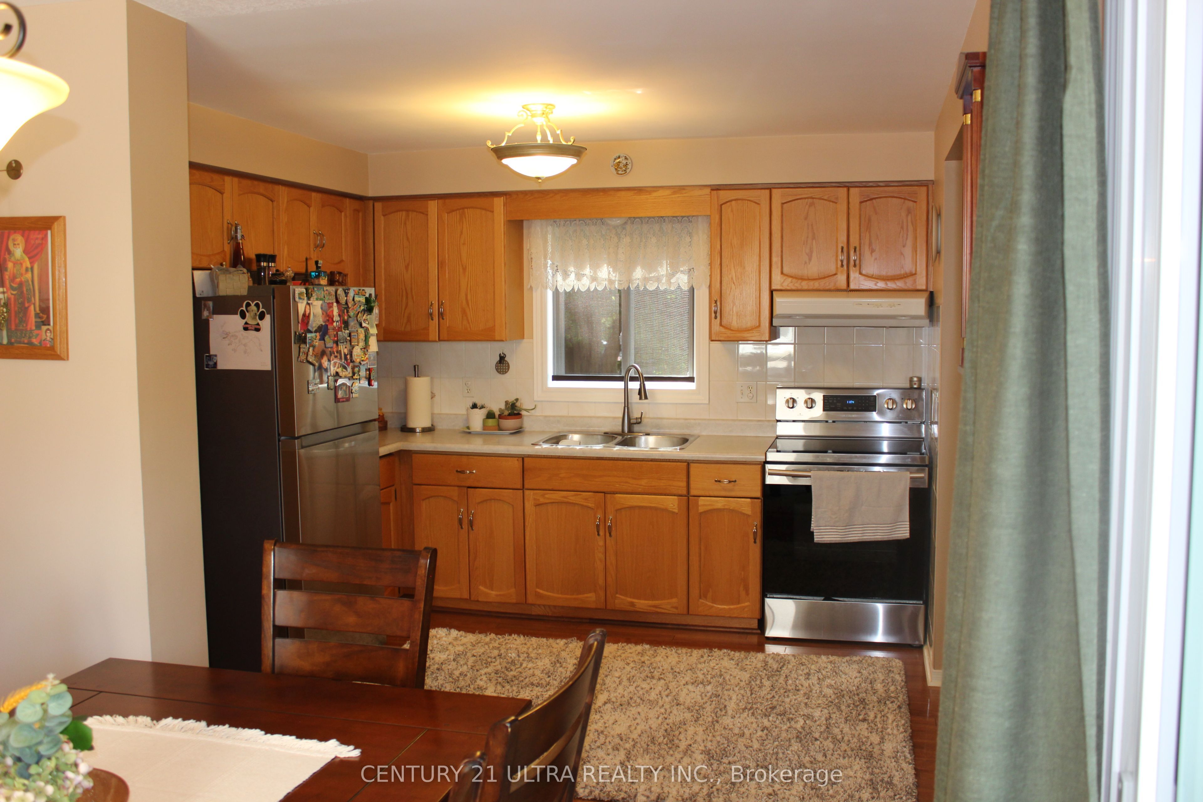 373 Brembel Crescent, Out of Area N2B 3W9 photo 3
