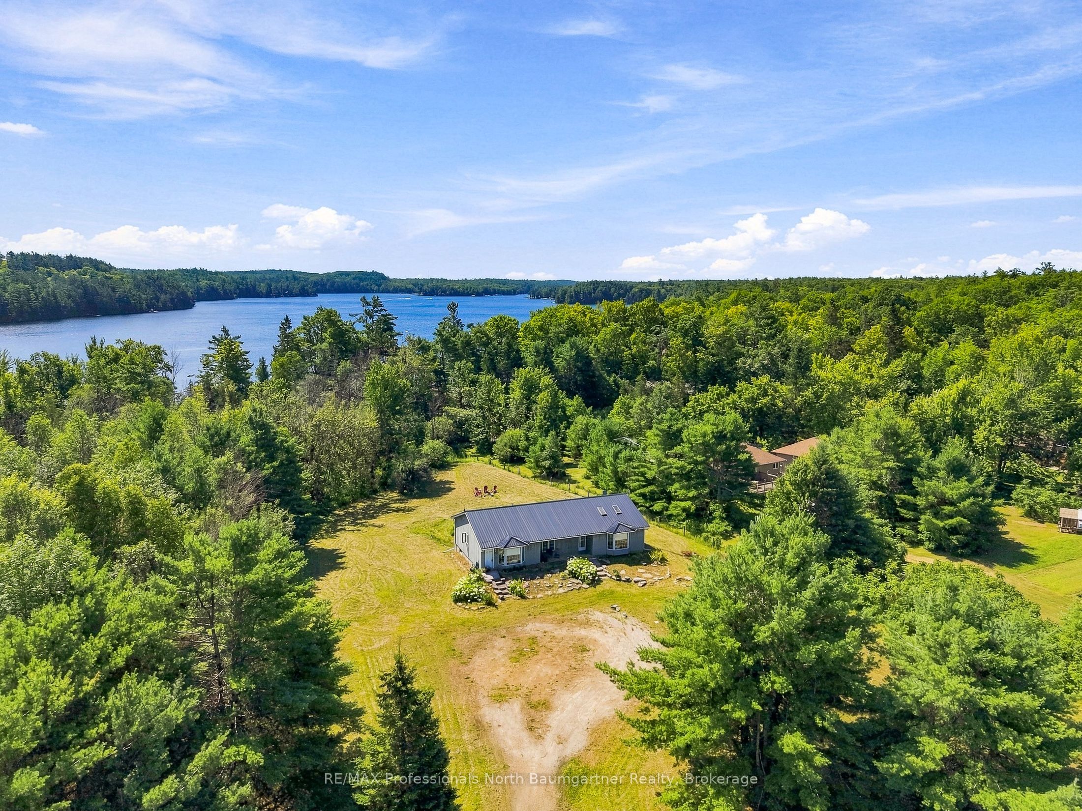 8966 Highway 35, Minden Hills, ON K0M 2L1 photo 2