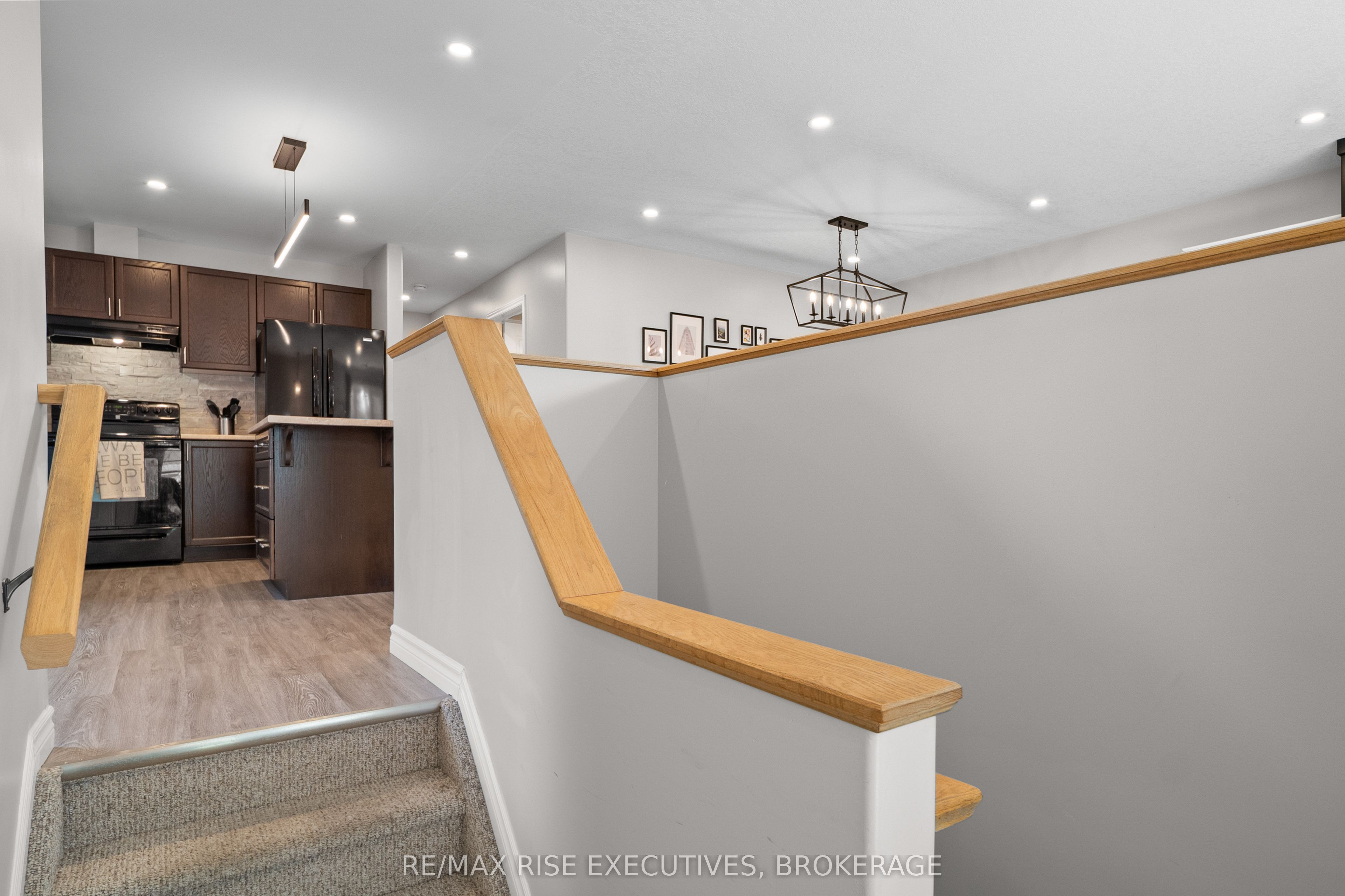 184 MacDougall Drive, Loyalist, ON K7N 1Y8 photo 4