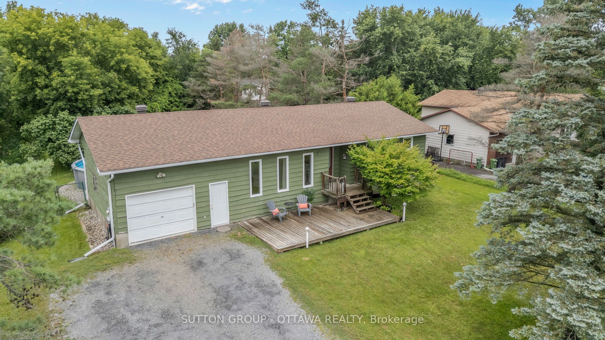 8097 Laurie Lane, Greely - Metcalfe - Osgoode - Vernon and Area, ON K0A 2P0 photo 2