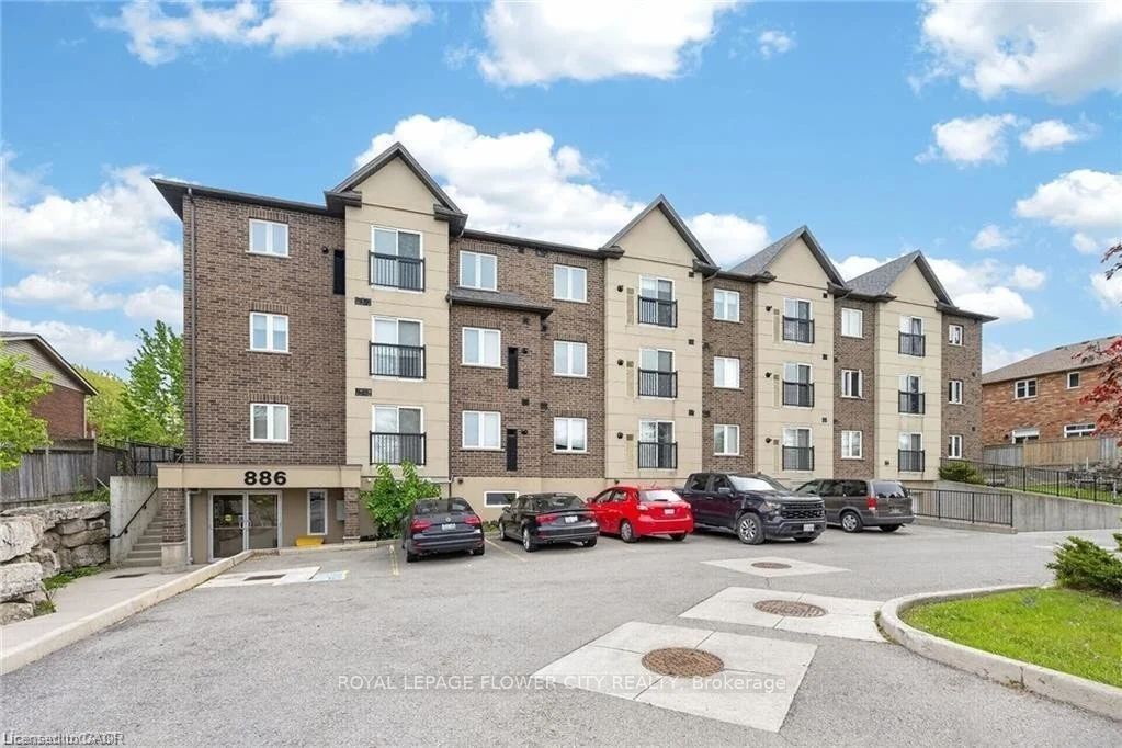 886 Golf Links Road 204, Hamilton, ON L9K 1J8