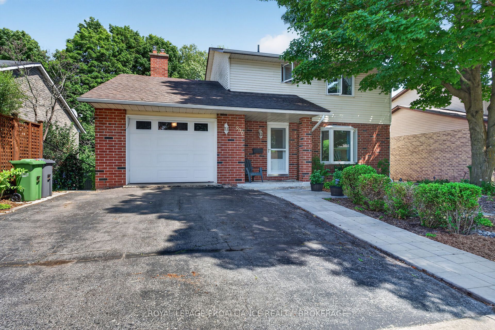 900 Nottinghill Avenue, Kingston, ON K7P 2B4 photo 3