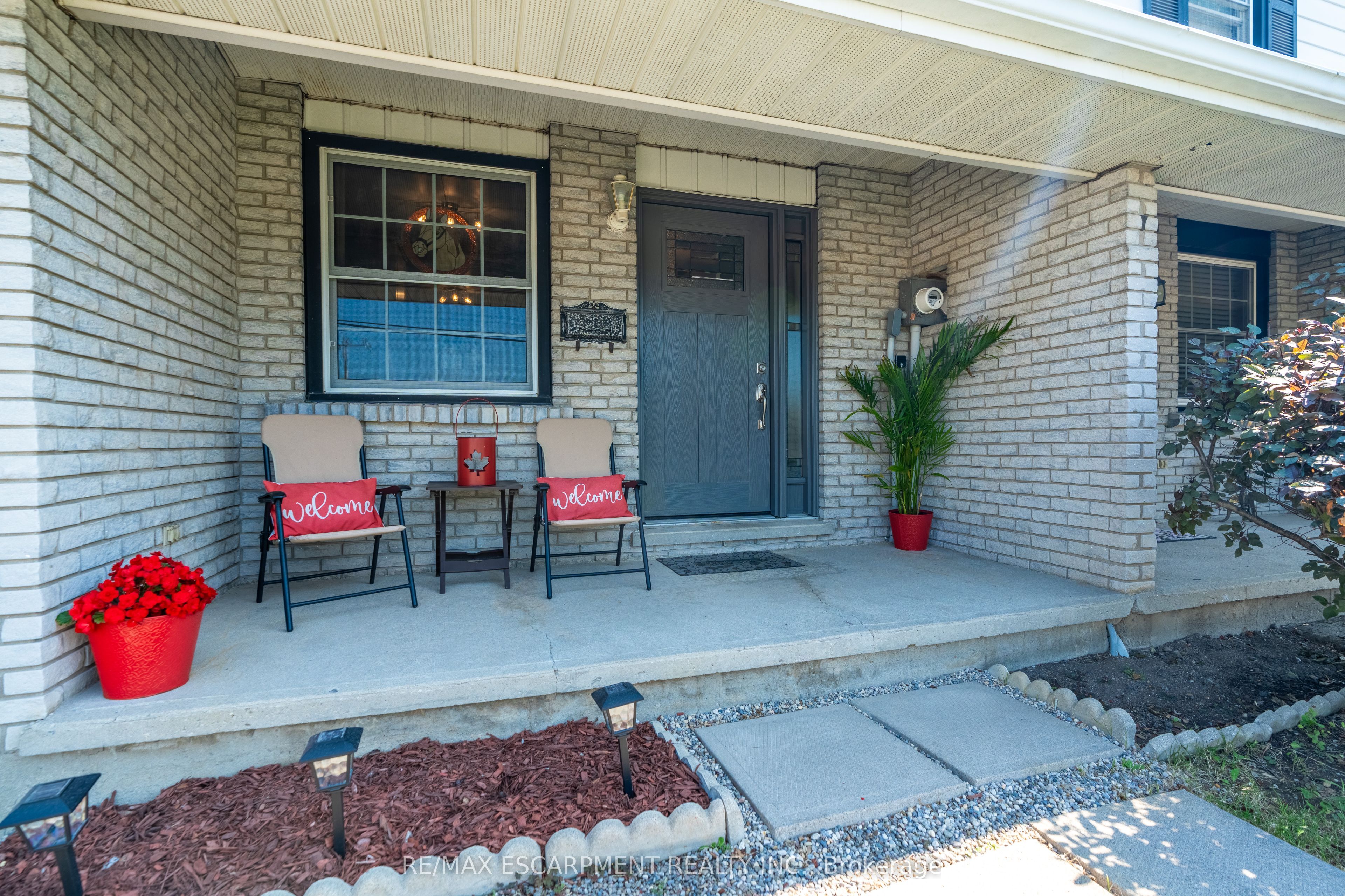 54 Kinross Street, Haldimand, ON N3W 1K1 photo 2
