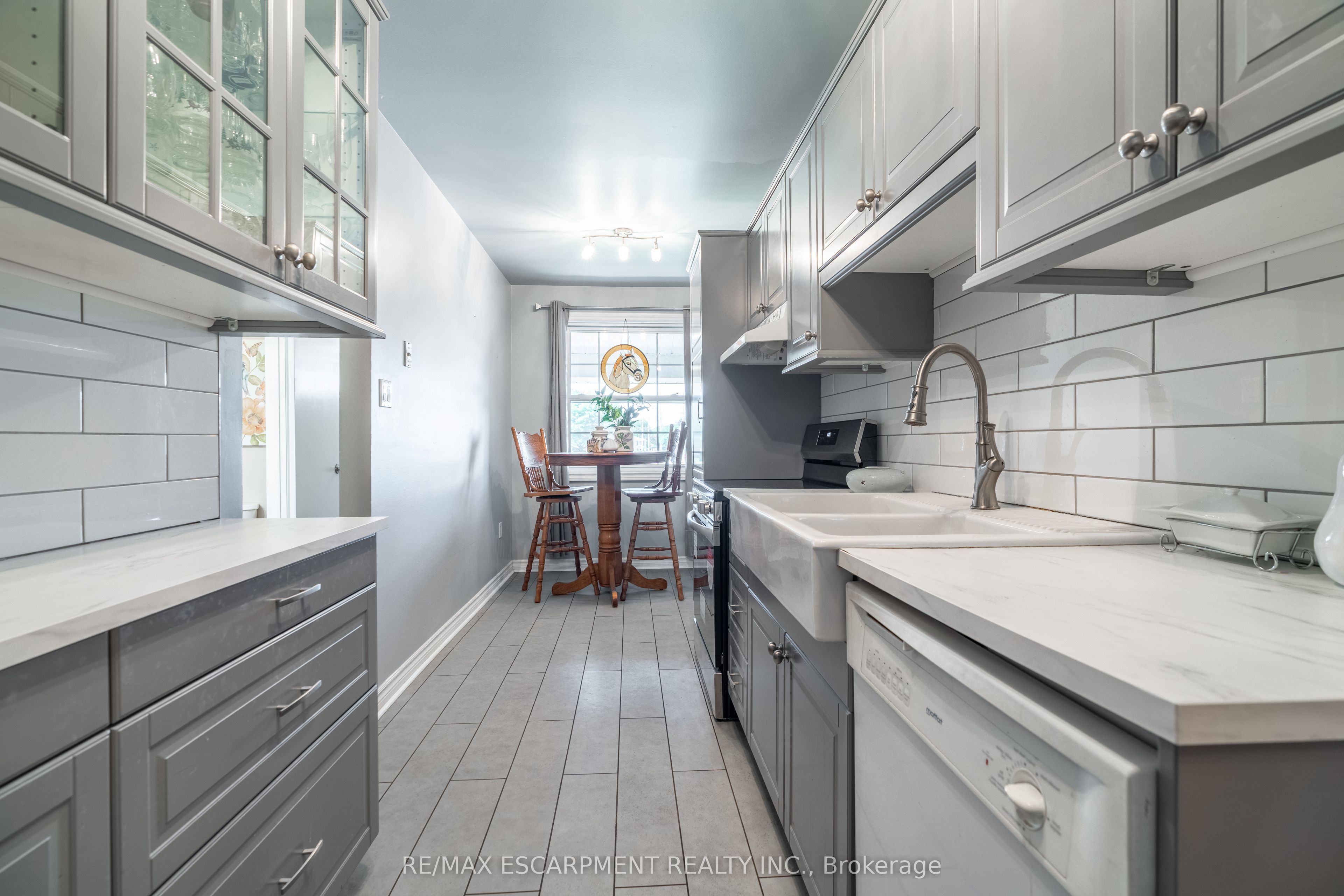 54 Kinross Street, Haldimand, ON N3W 1K1 photo 5