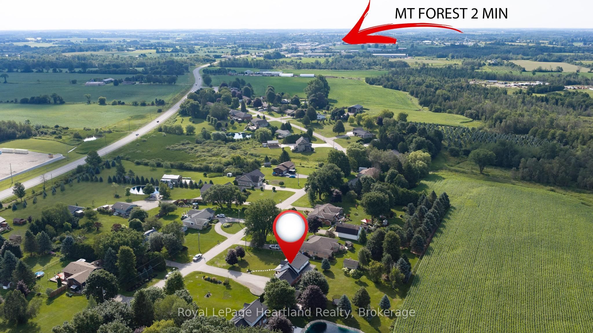 176 MCFARLIN Drive, West Grey, ON N0G 2L0 photo 2