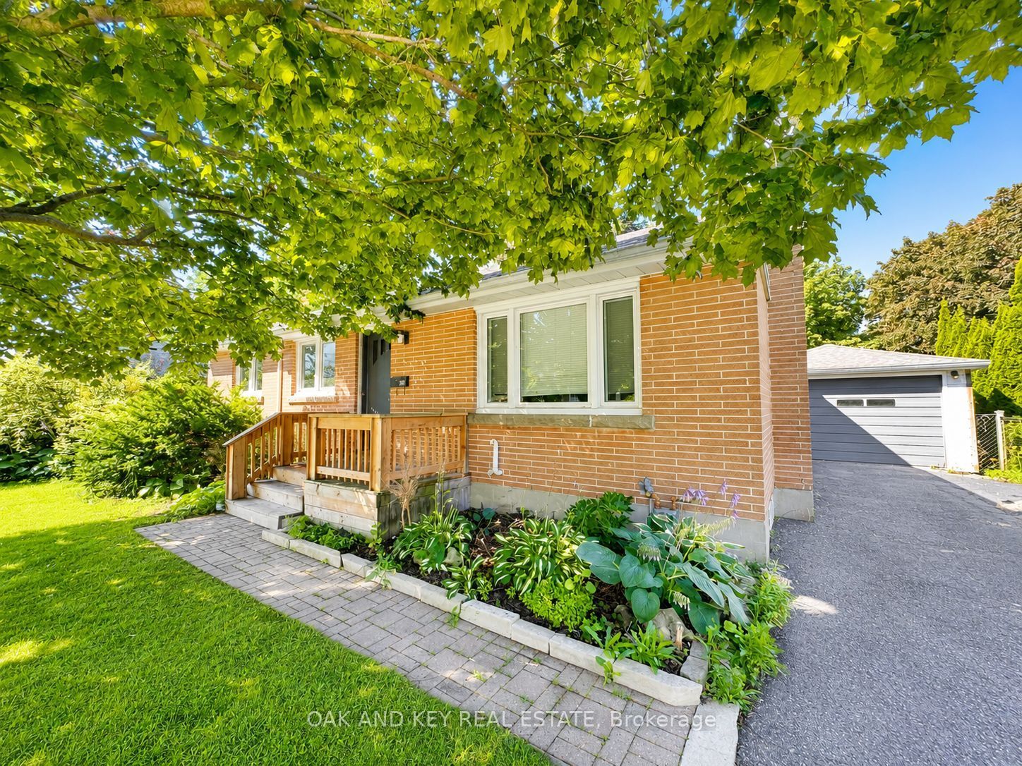 307 Springbank Avenue N, Woodstock, ON N4S 7R5 photo 2