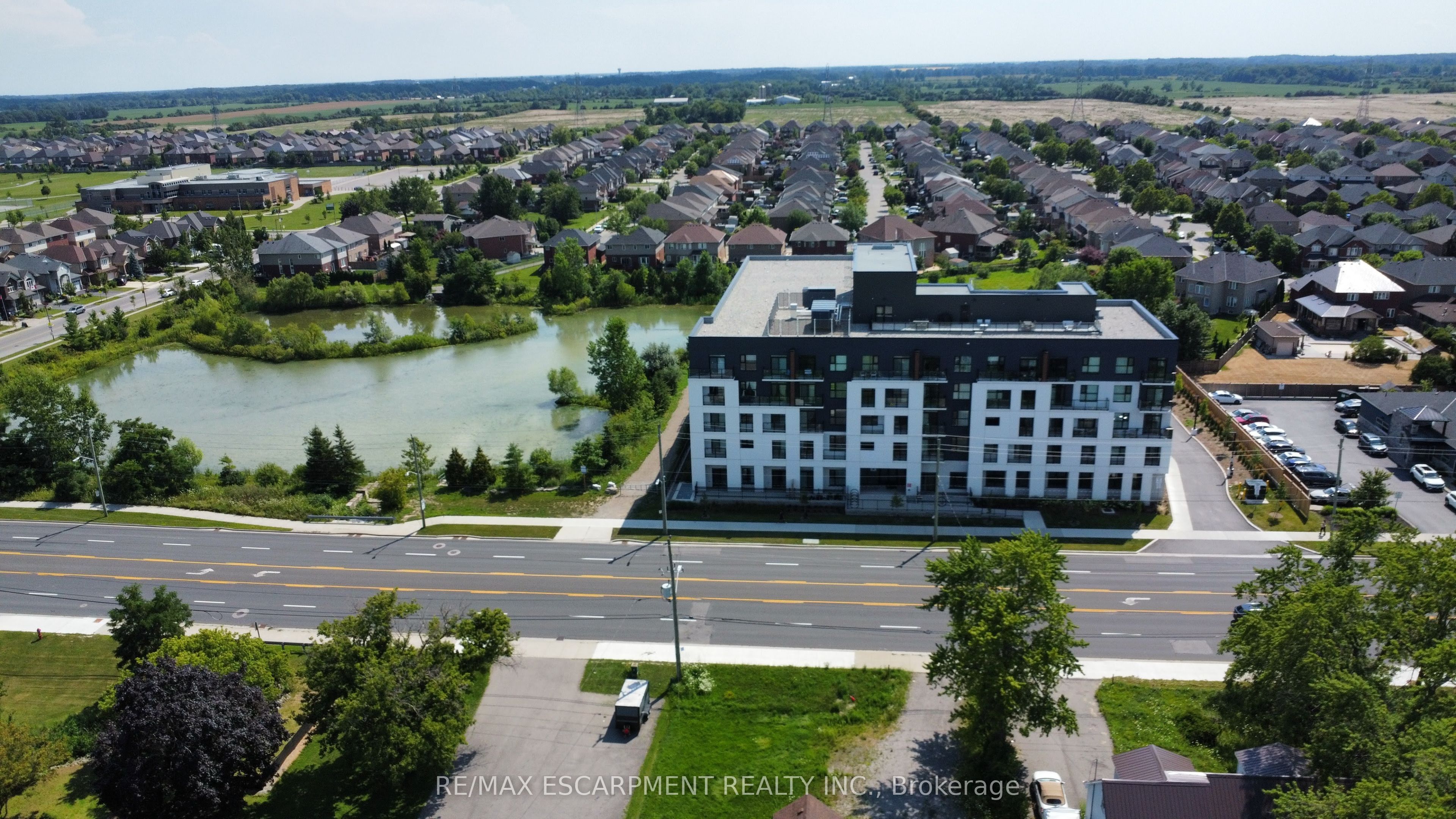 1936 Rymal Road E 309, Hamilton, ON L0R 1P0 photo 2