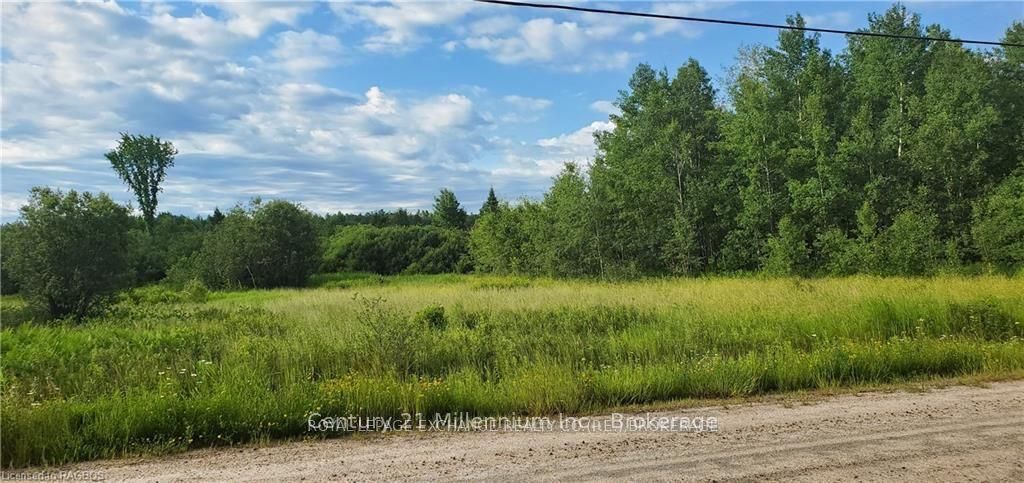 638 Chenier Road, Papineau-Cameron, ON P0H 1V0 photo 2