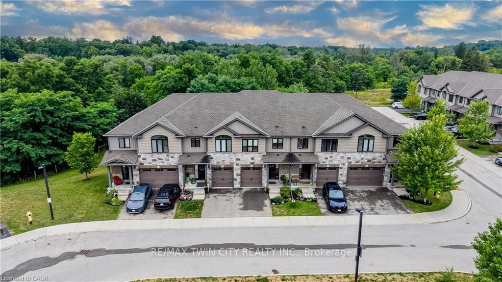 50 BUTE Street 10, North Dumfries, ON N0B 1E0
