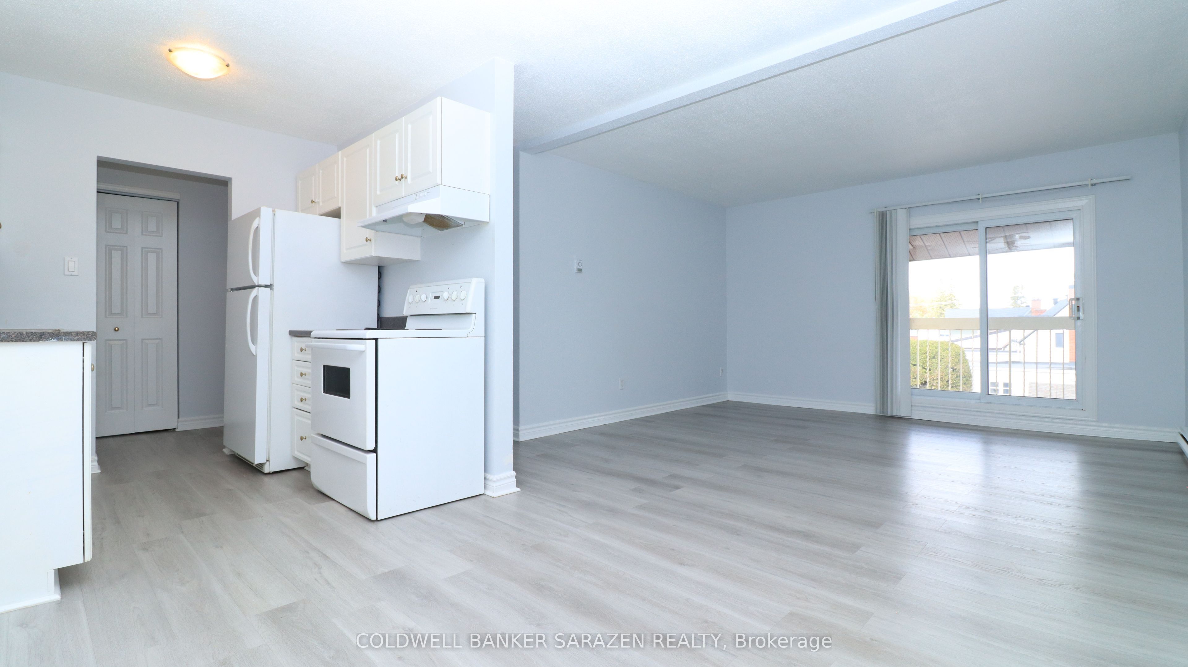 190 Elgin Street W 302, Arnprior, ON K7S 1P1 photo 3