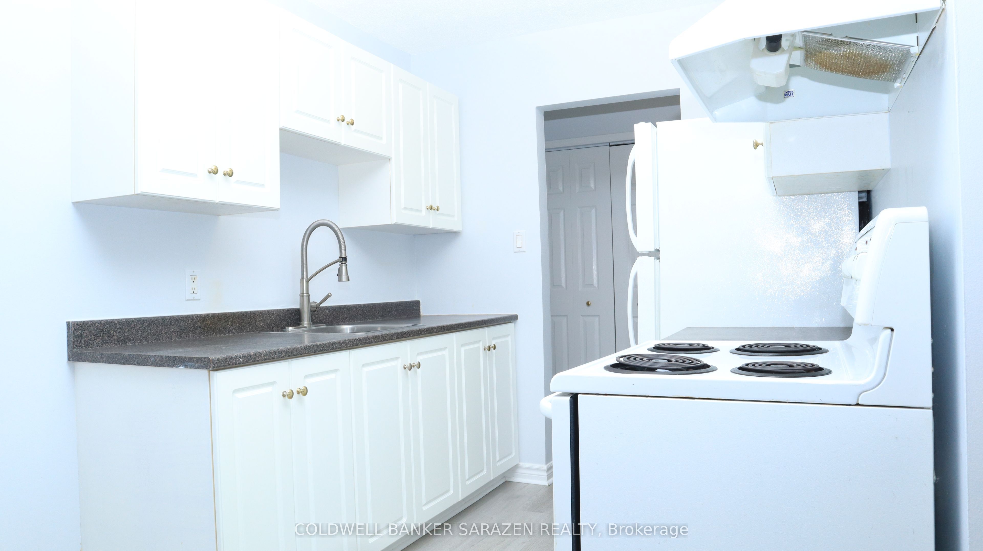 190 Elgin Street W 302, Arnprior, ON K7S 1P1 photo 4
