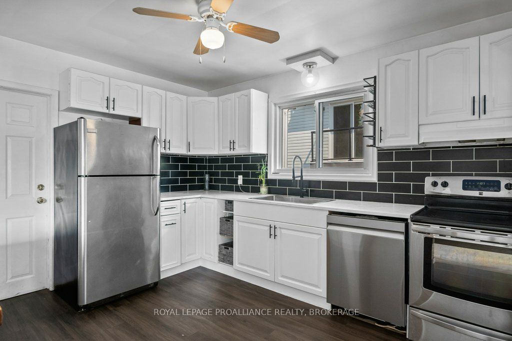 590 Macdonnell Street, Kingston, ON K7K 4X1 photo 5