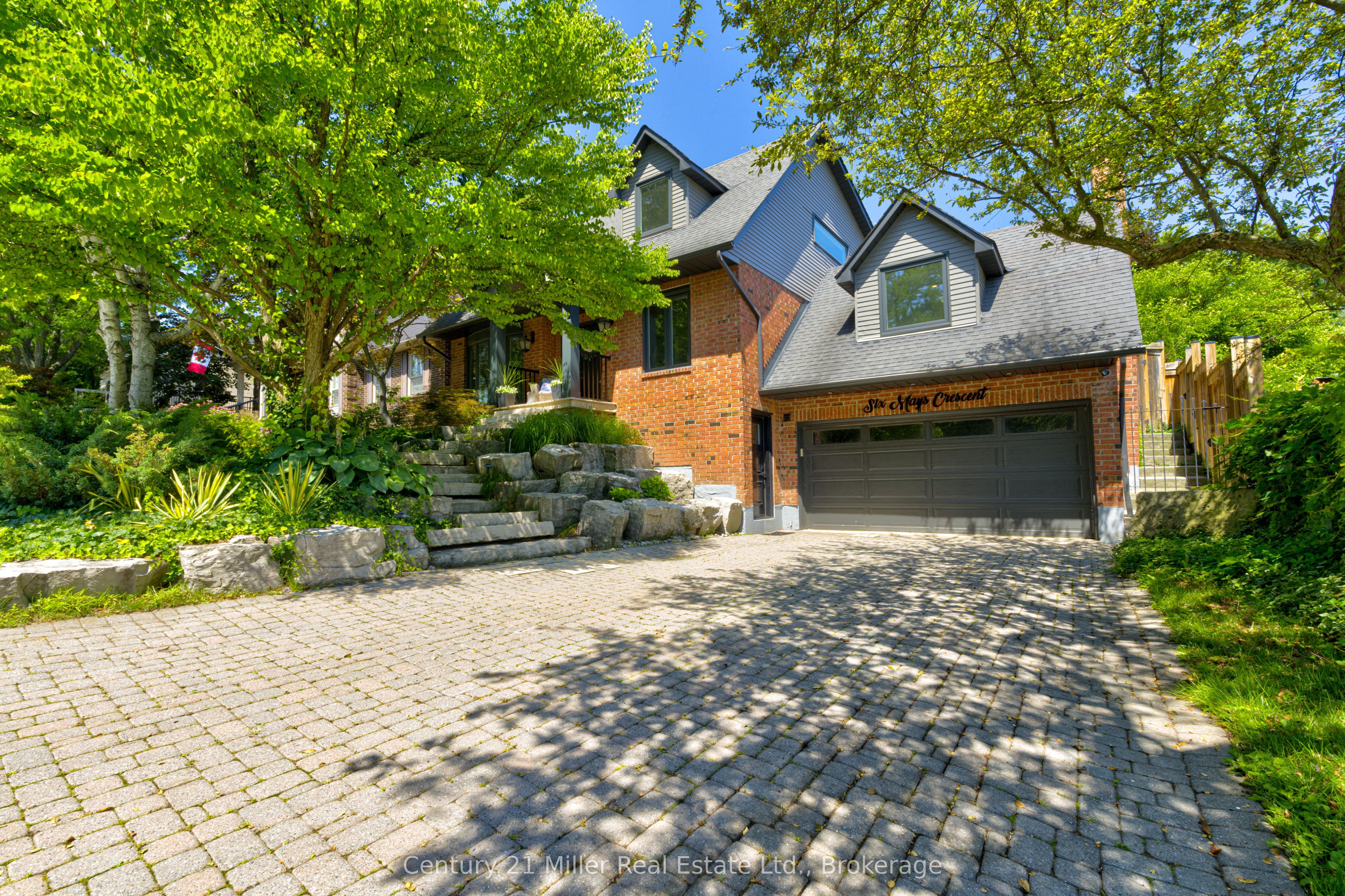 6 Mays Crescent, Hamilton, ON L0R 2H4