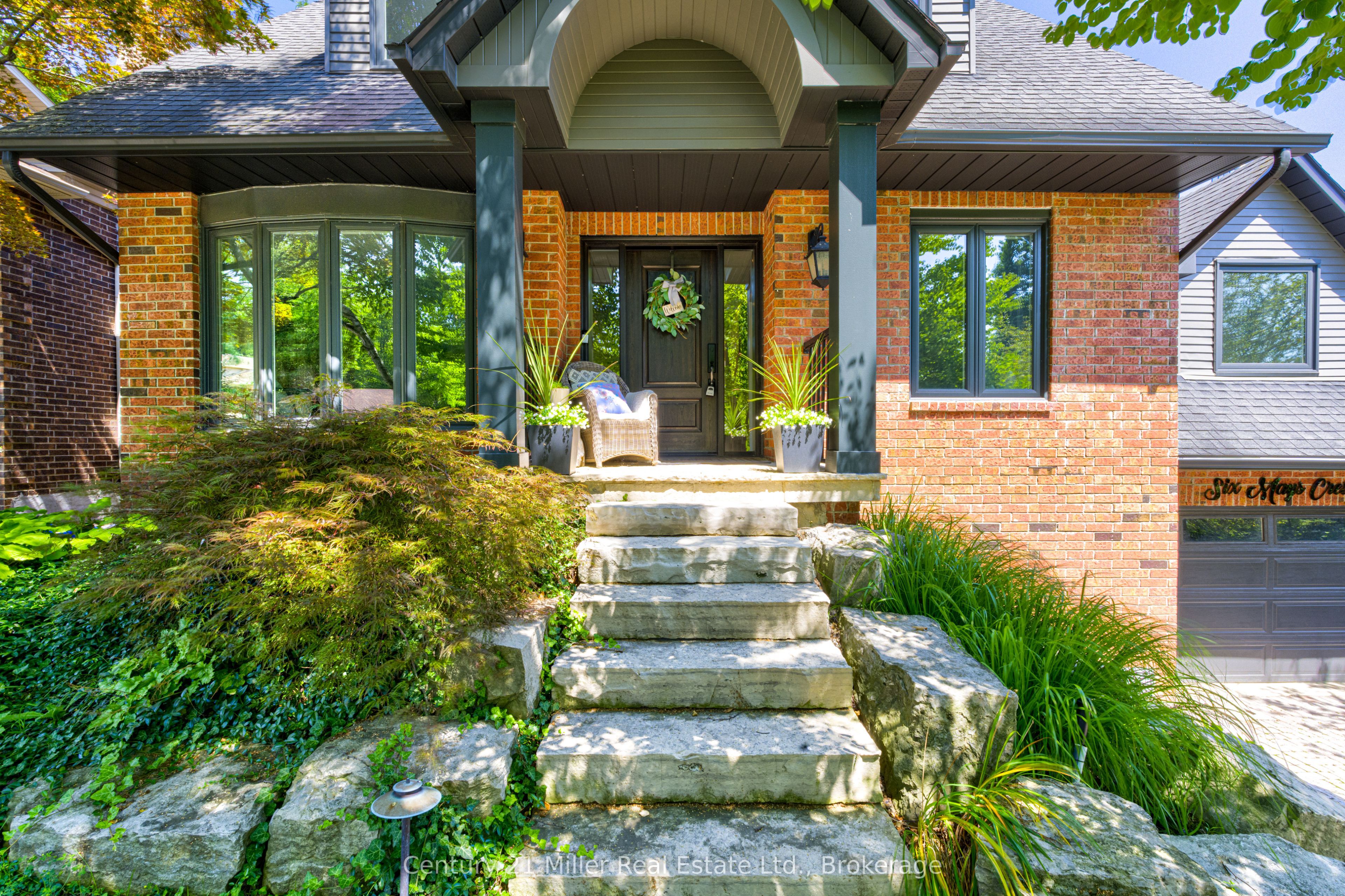 6 Mays Crescent, Hamilton, ON L0R 2H4 photo 3