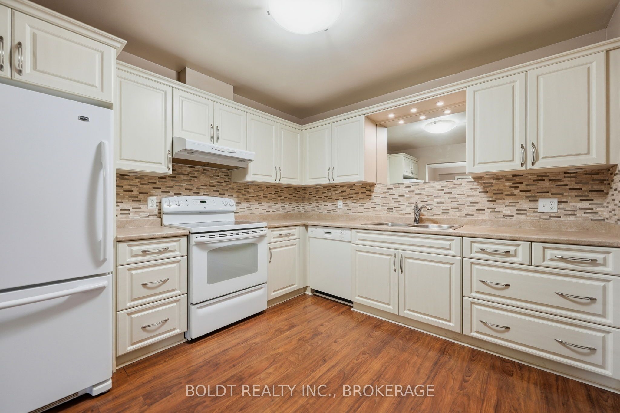 275 Pelham Road 25, St. Catharines, ON L2S 3B9 photo 5