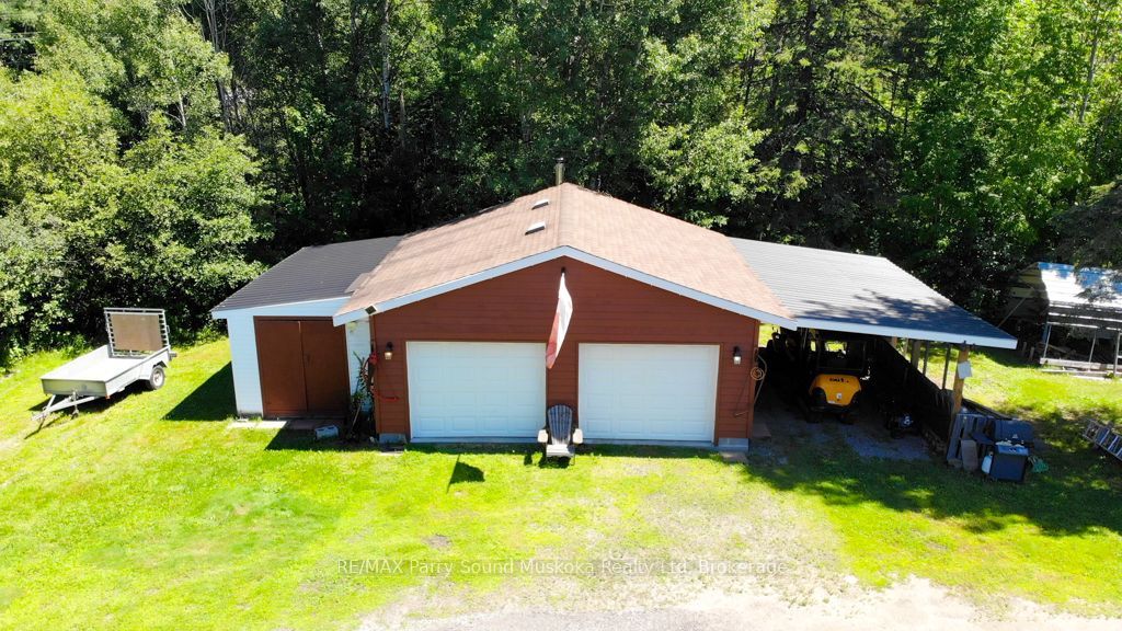4031 Highway 520 Highway, Magnetawan, ON P0A 1C0 photo 3