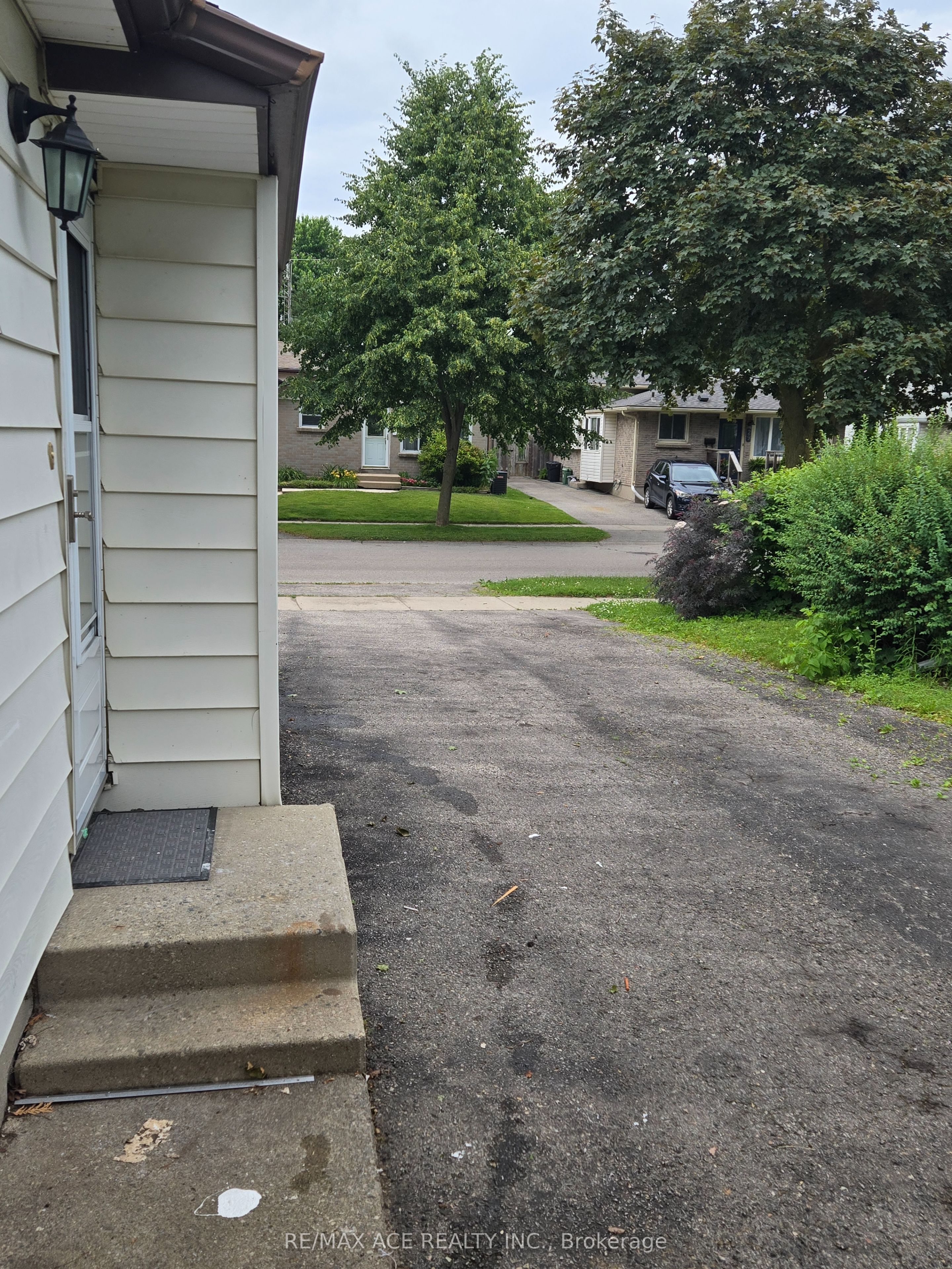 28 Bridlington Road, London South, ON N6E 1X4 photo 5