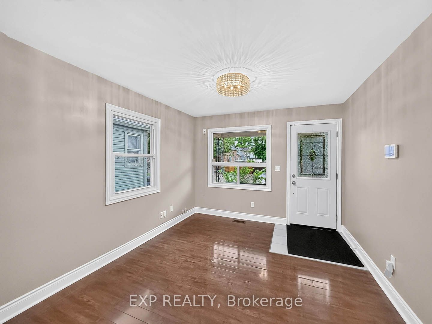 57 Weir Street S, Hamilton, ON L8K 3A3 photo 5