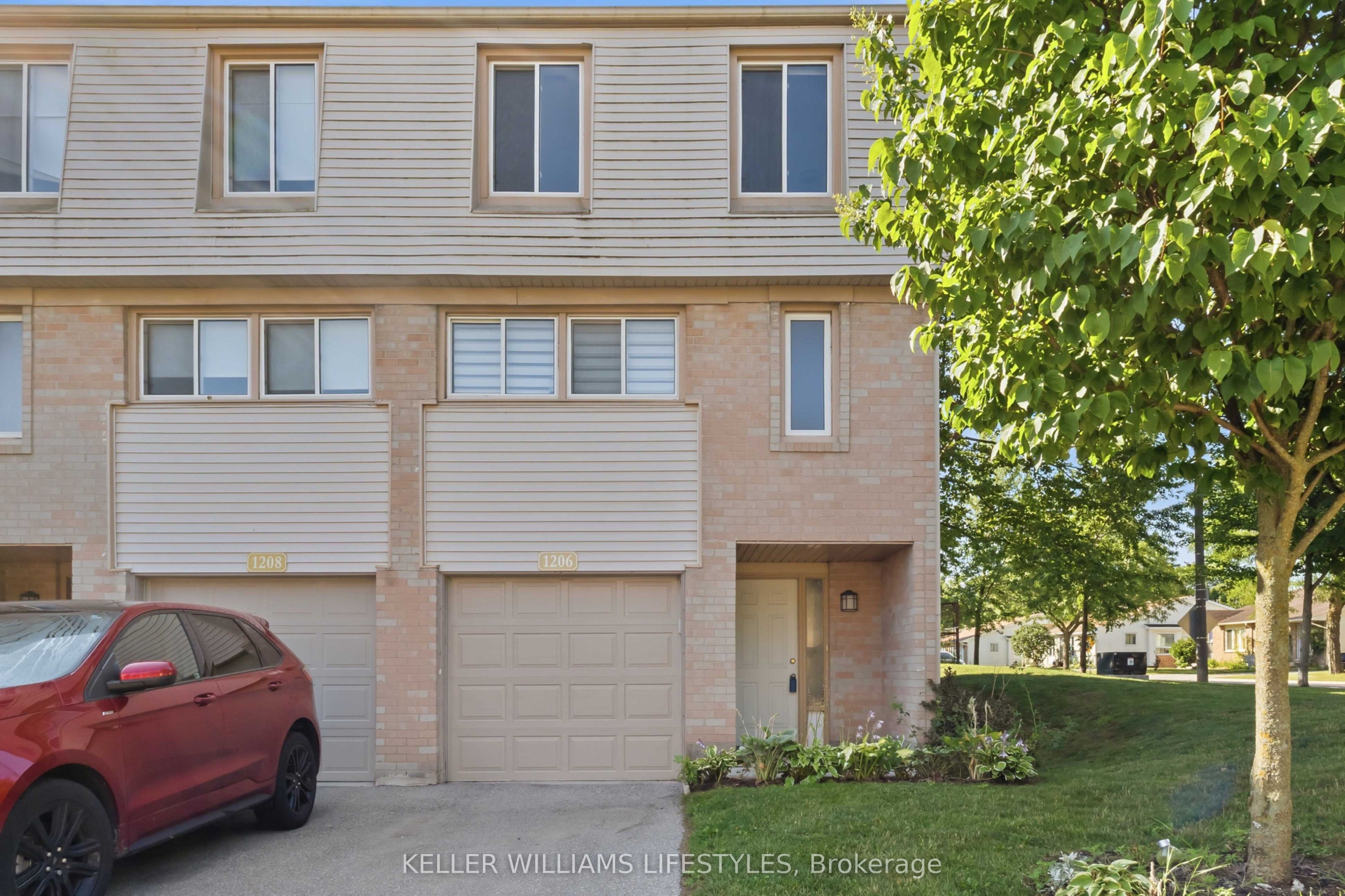 1206 Limberlost Road, London North, ON N6G 3A5 photo 2