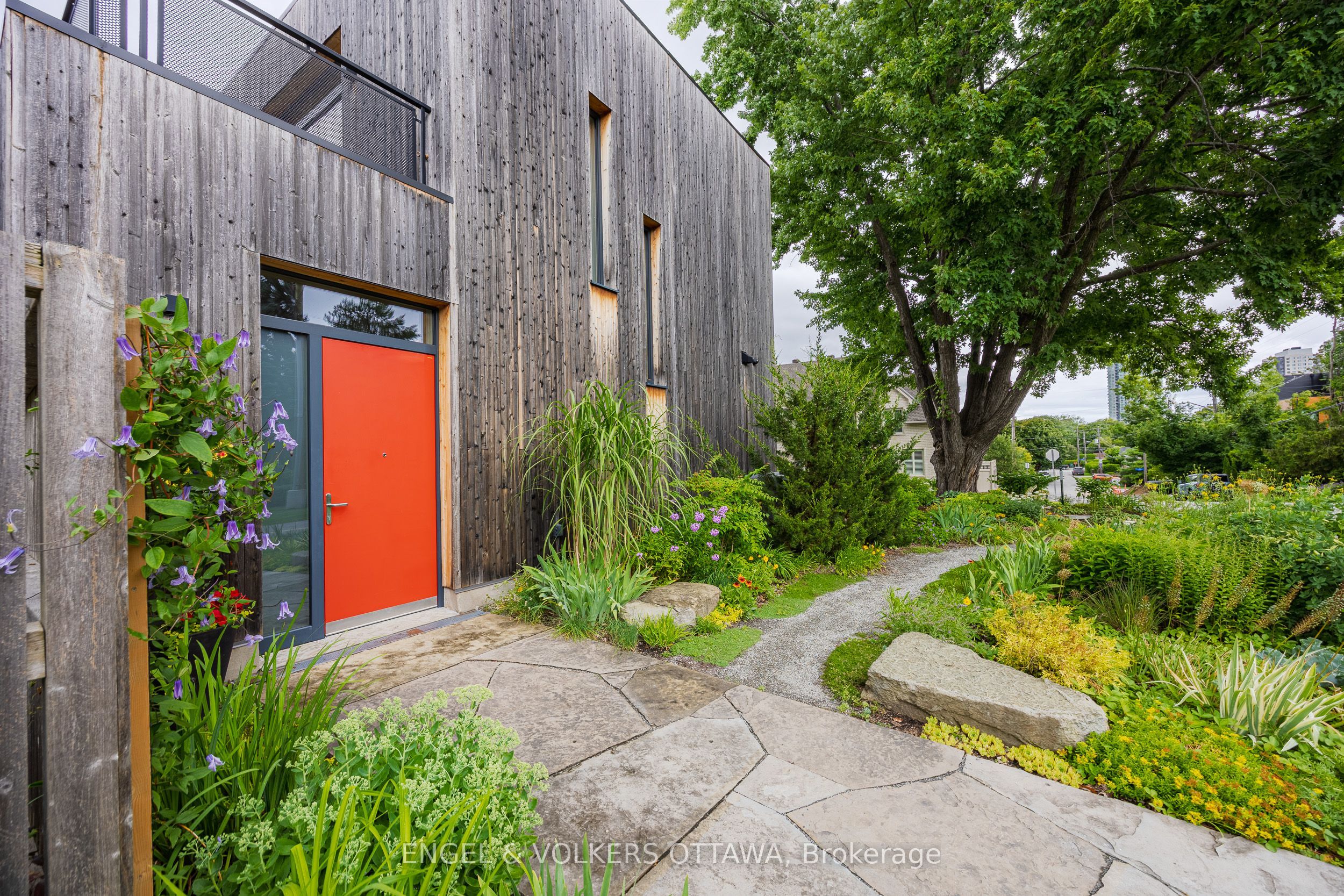 252 Atlantis Avenue, Carlingwood - Westboro and Area, ON K2A 1X8 photo 2