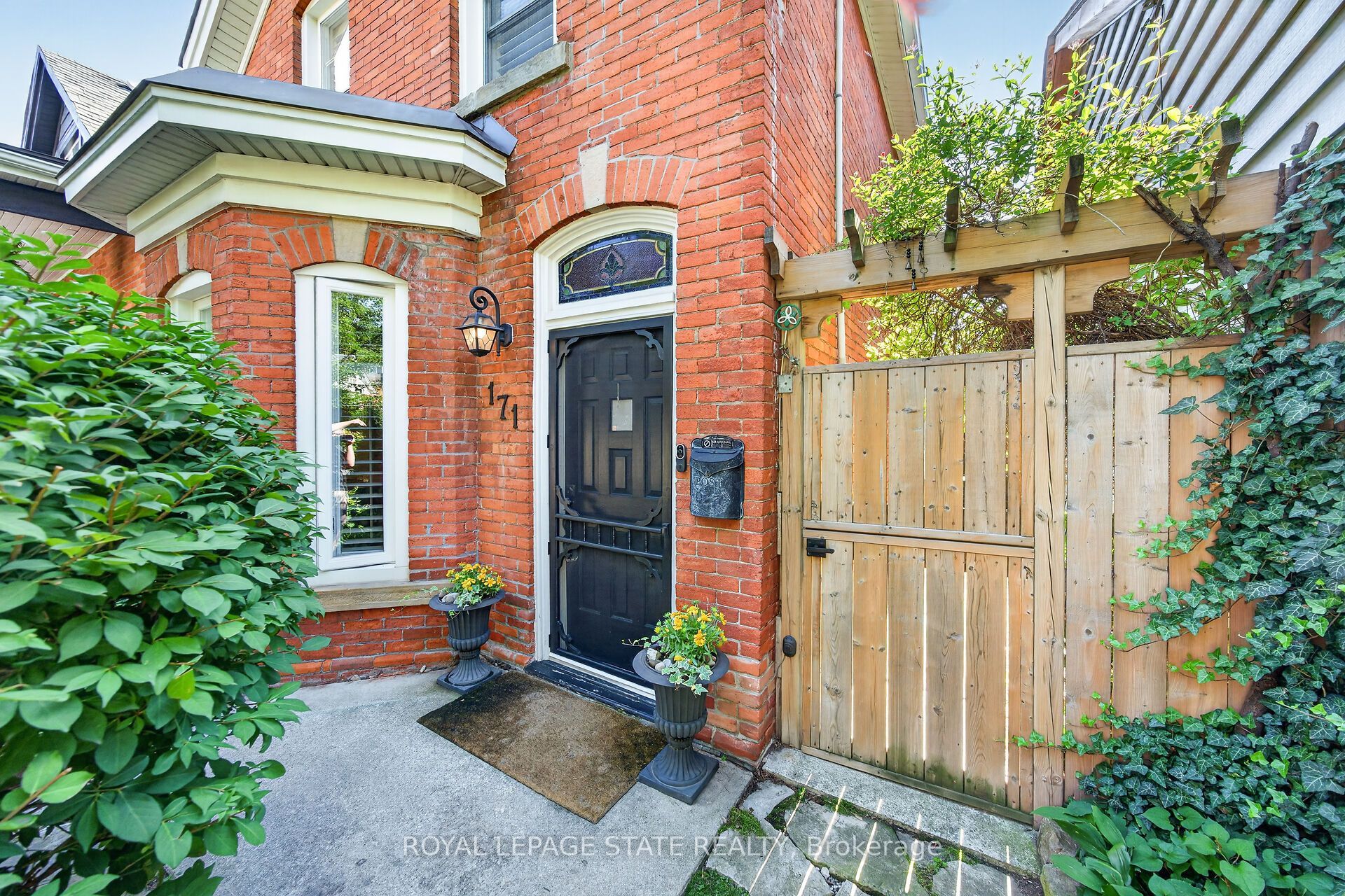 171 Emerald Street S, Hamilton, ON L8N 2V6 photo 5