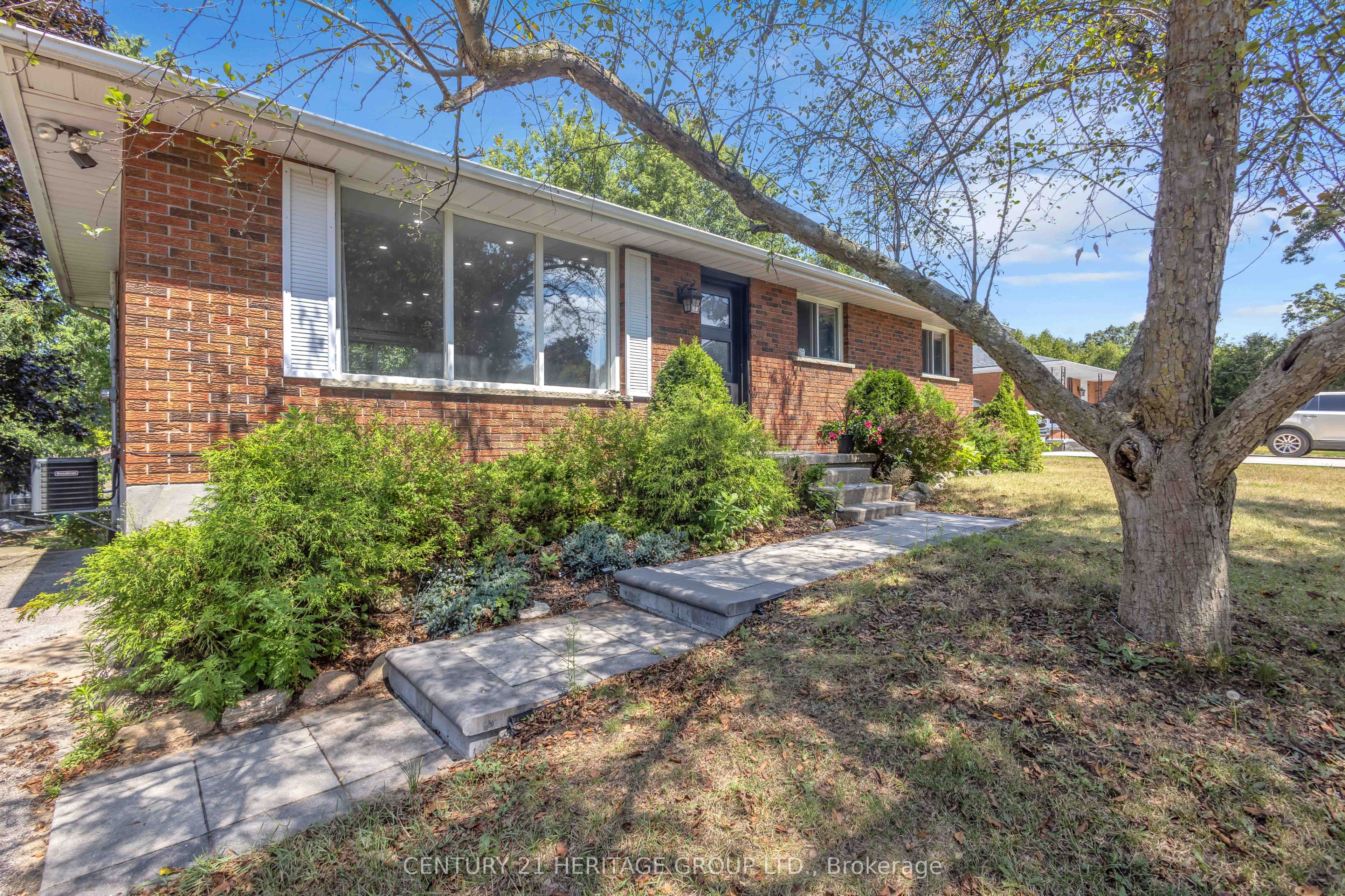 30 Ridgeway Avenue, Norfolk, ON N3Y 4J9 photo 5