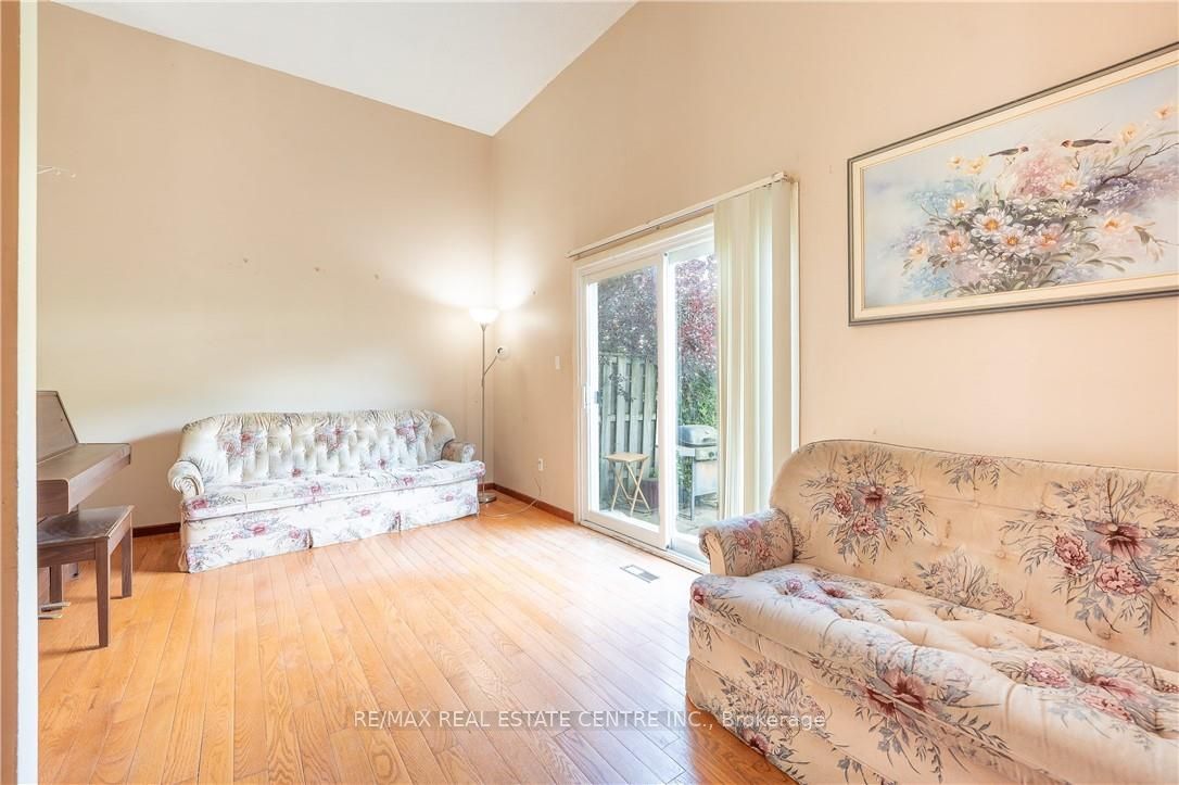 51 Paulander Drive 75, Kitchener, ON N2M 5E5 photo 5