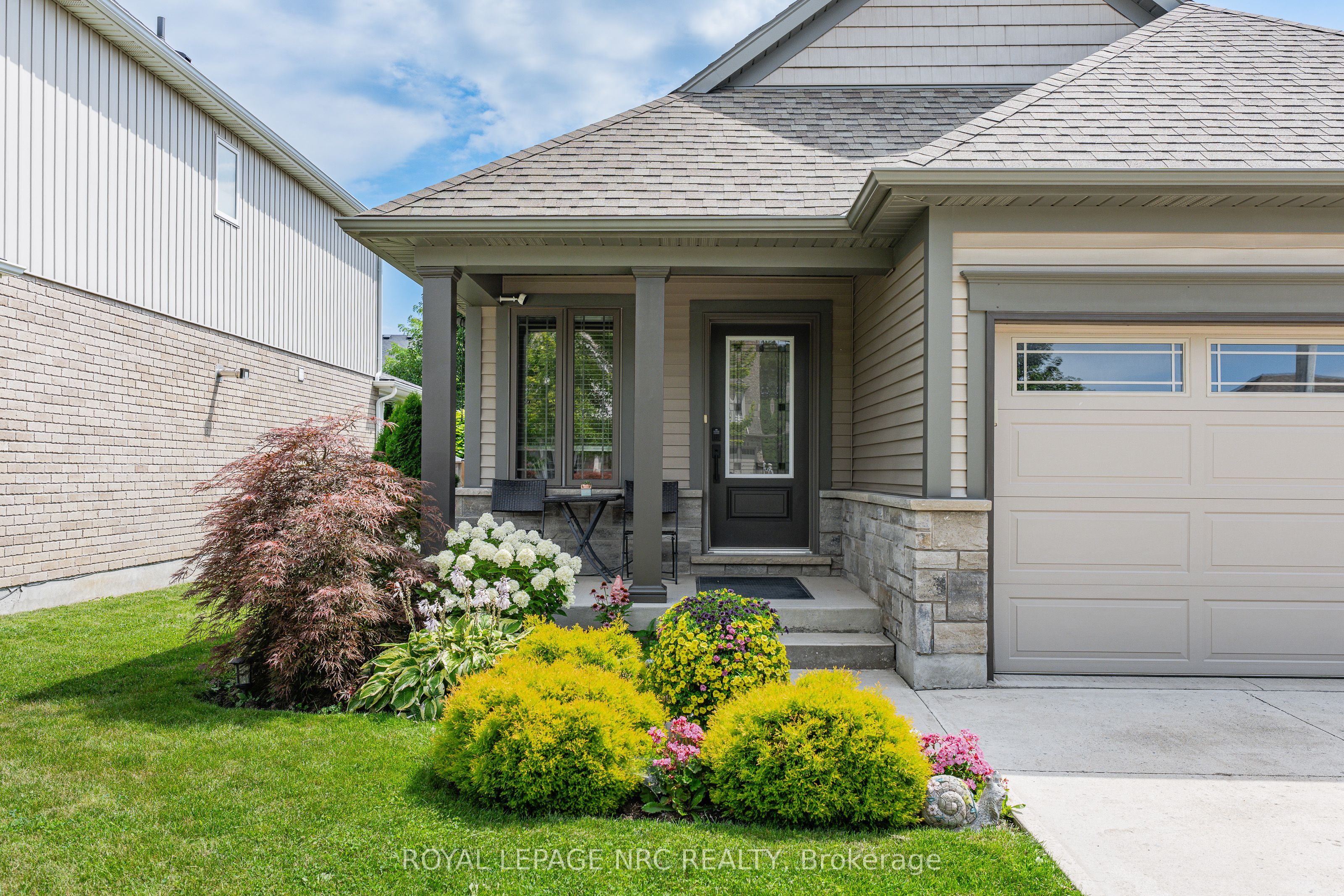 18 Eastman Gateway, Thorold, ON L2V 0E2 photo 4