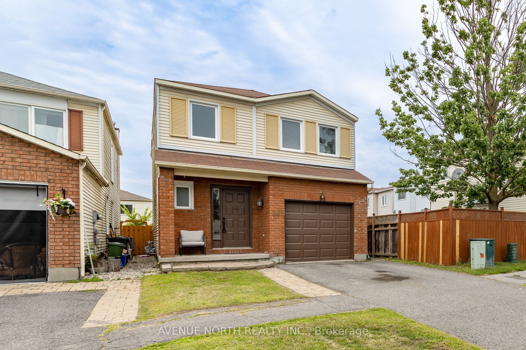 861 Karsh Drive, Hunt Club - South Keys and Area, ON K1G 4T9