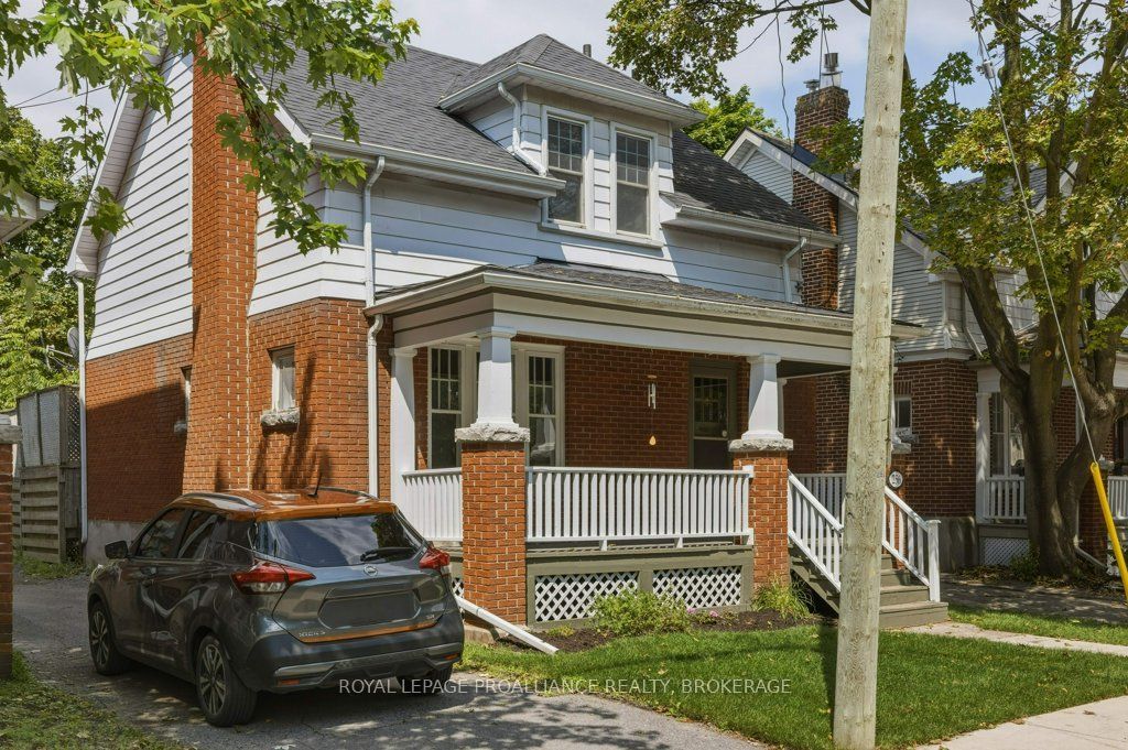 256 Collingwood Street, Kingston, ON K7L 3X8 photo 2