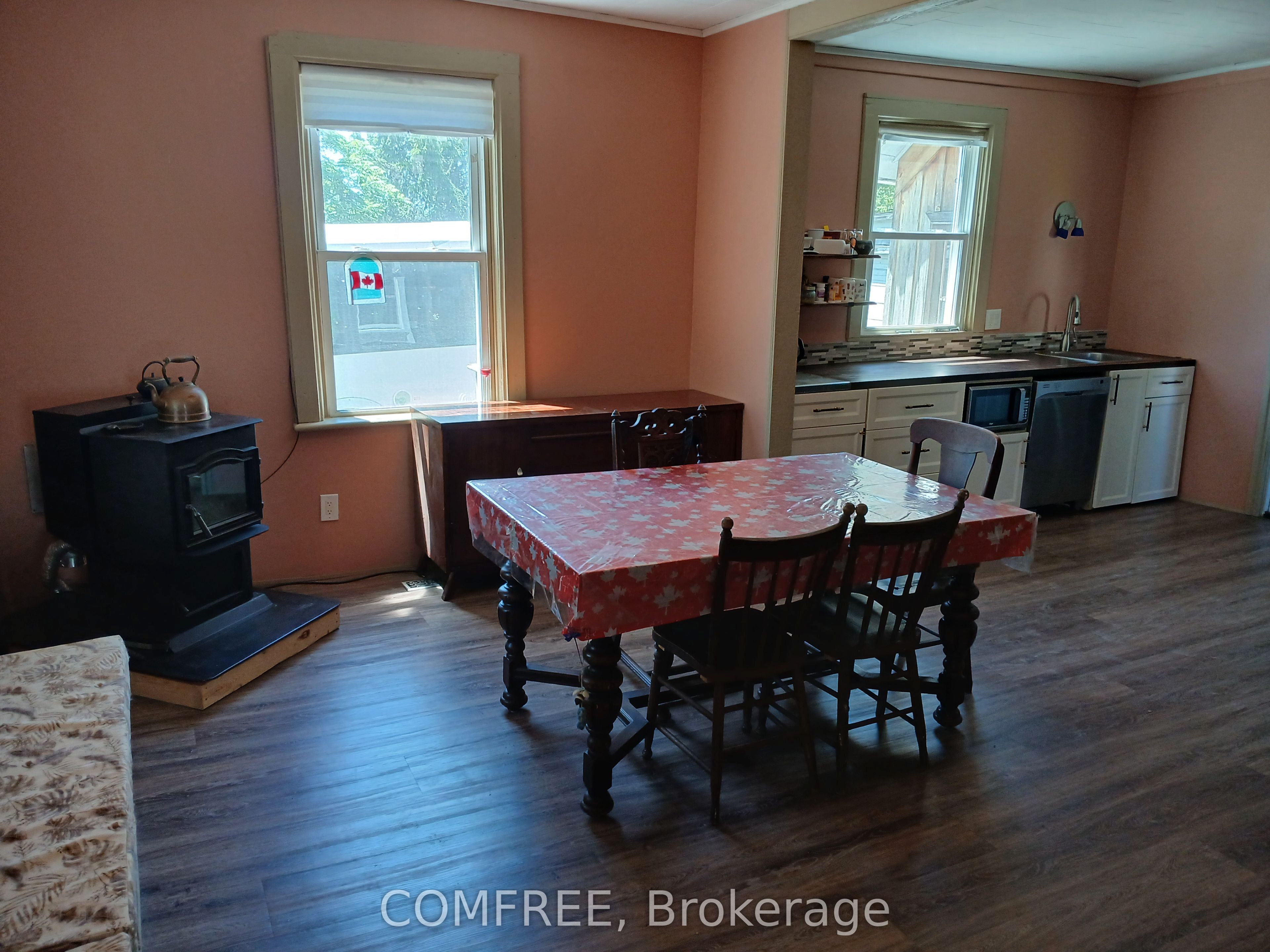 2 Miller Street, Lansdowne Village, ON K0E 1L0 photo 5