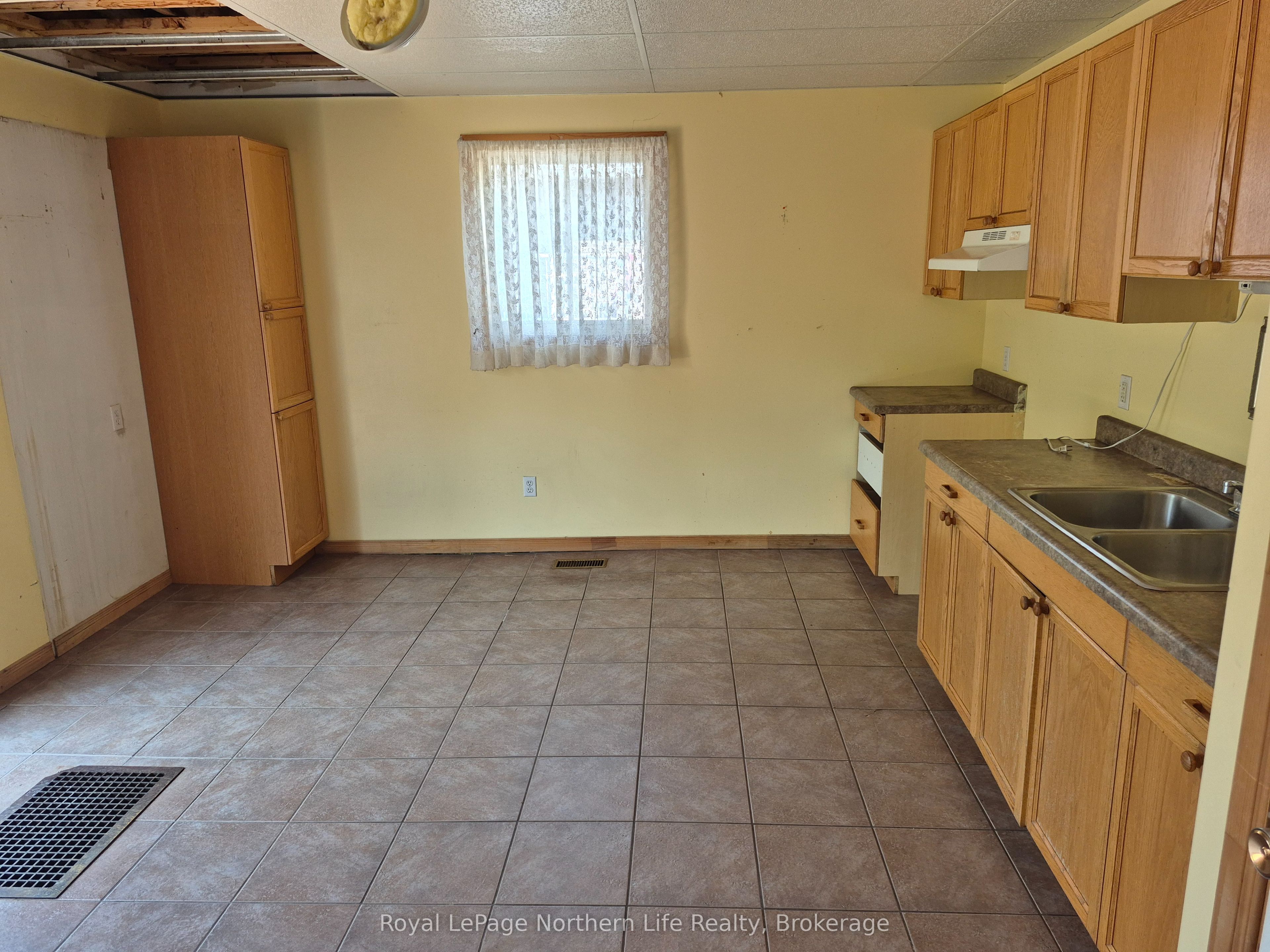 460 EARL Street, Mattawa, ON P0H 1V0 photo 3