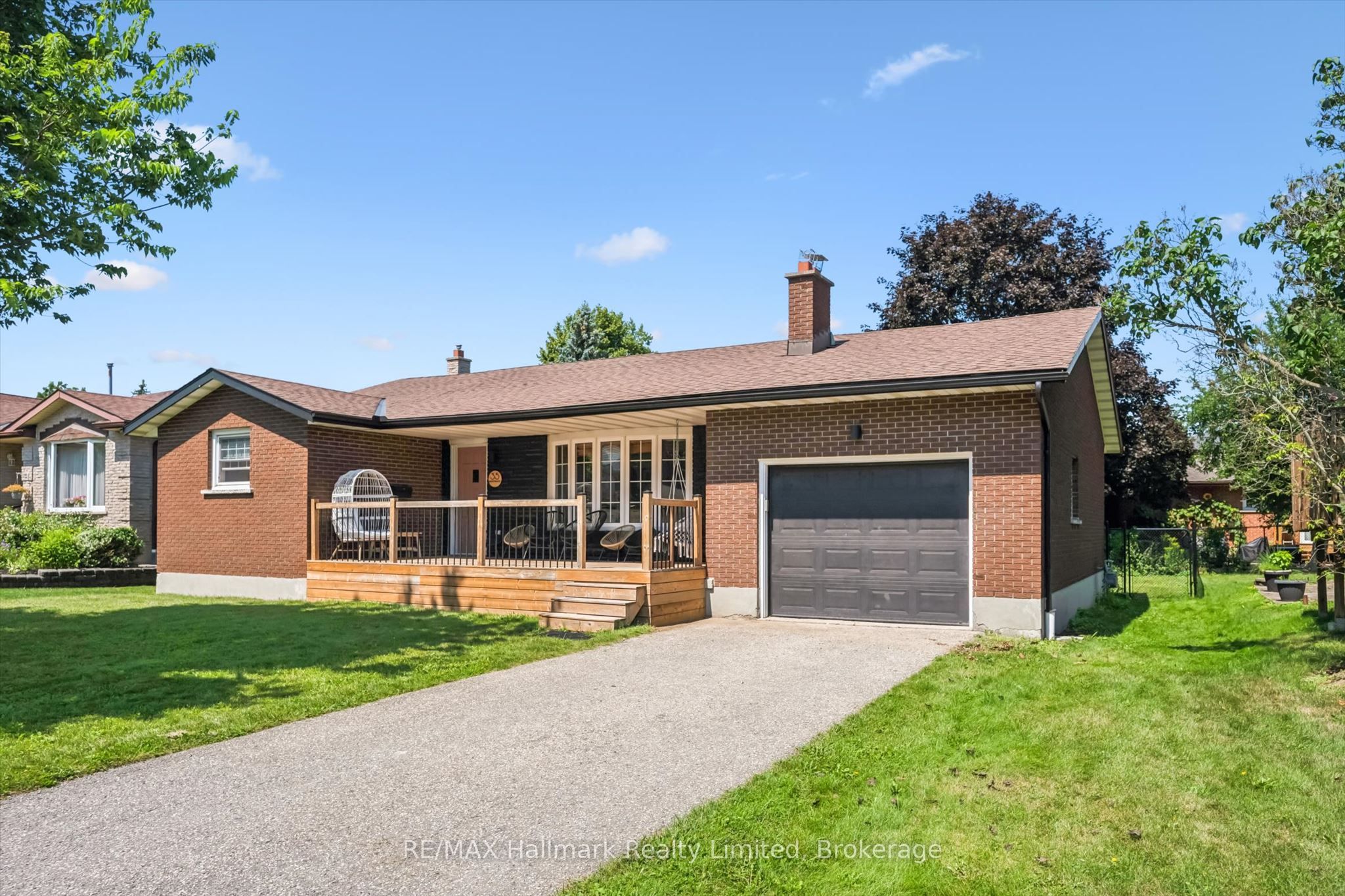 35 Matthew Drive, Guelph, ON N1H 7S7 photo 2