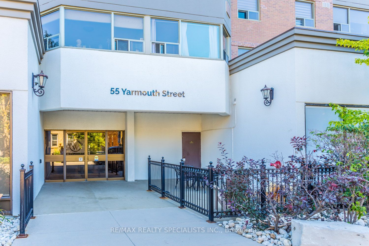55 Yarmouth Street 601, Guelph, ON N1H 7R4 photo 4
