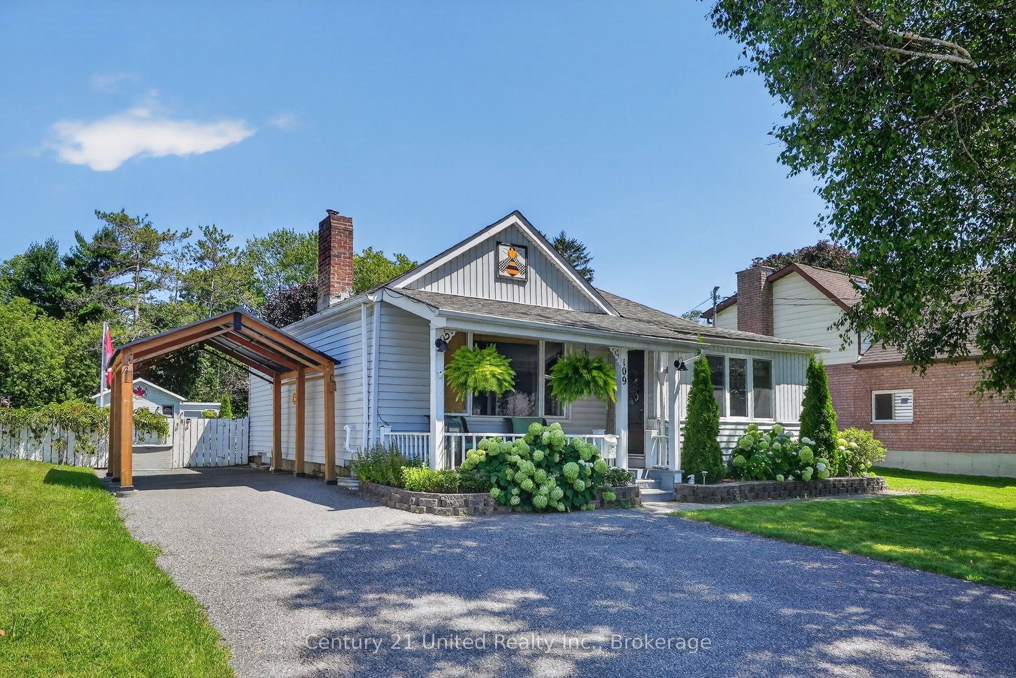 109 Elgin Street N, Port Hope, ON L1A 2L9