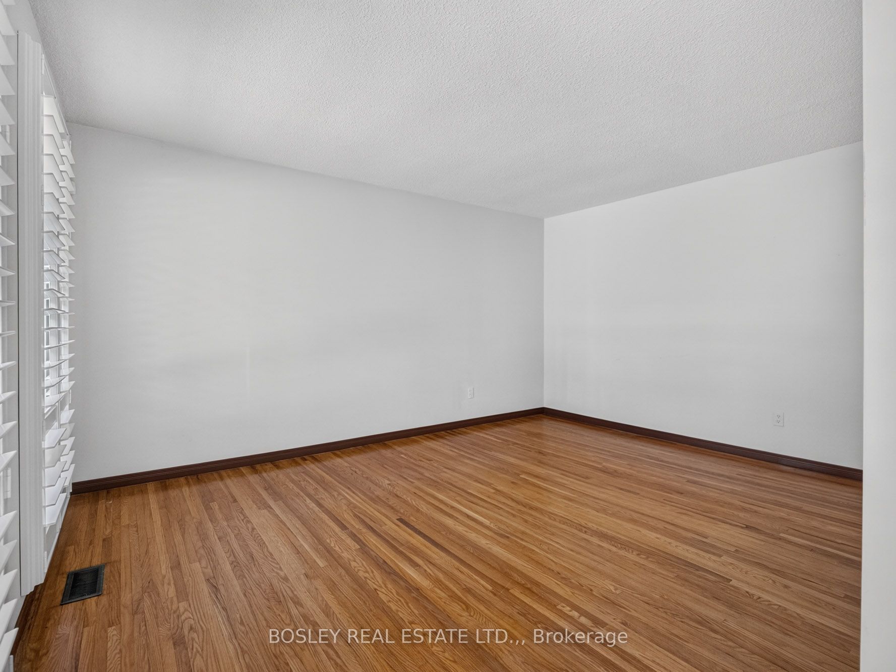 29 Carriage Road, St. Catharines, ON L2P 1S6 photo 5