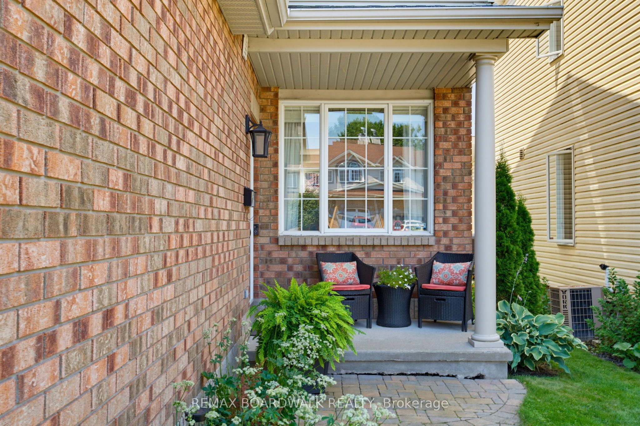 1474 Bonneville Crescent, Orleans - Convent Glen and Area, ON K1C 7N1 photo 4