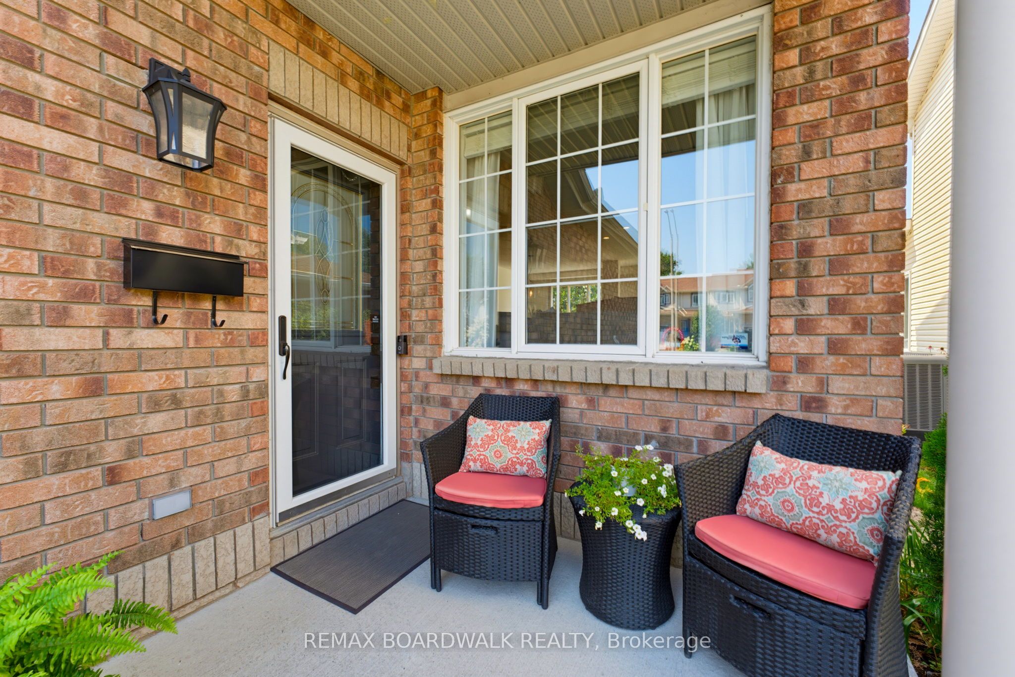 1474 Bonneville Crescent, Orleans - Convent Glen and Area, ON K1C 7N1 photo 5