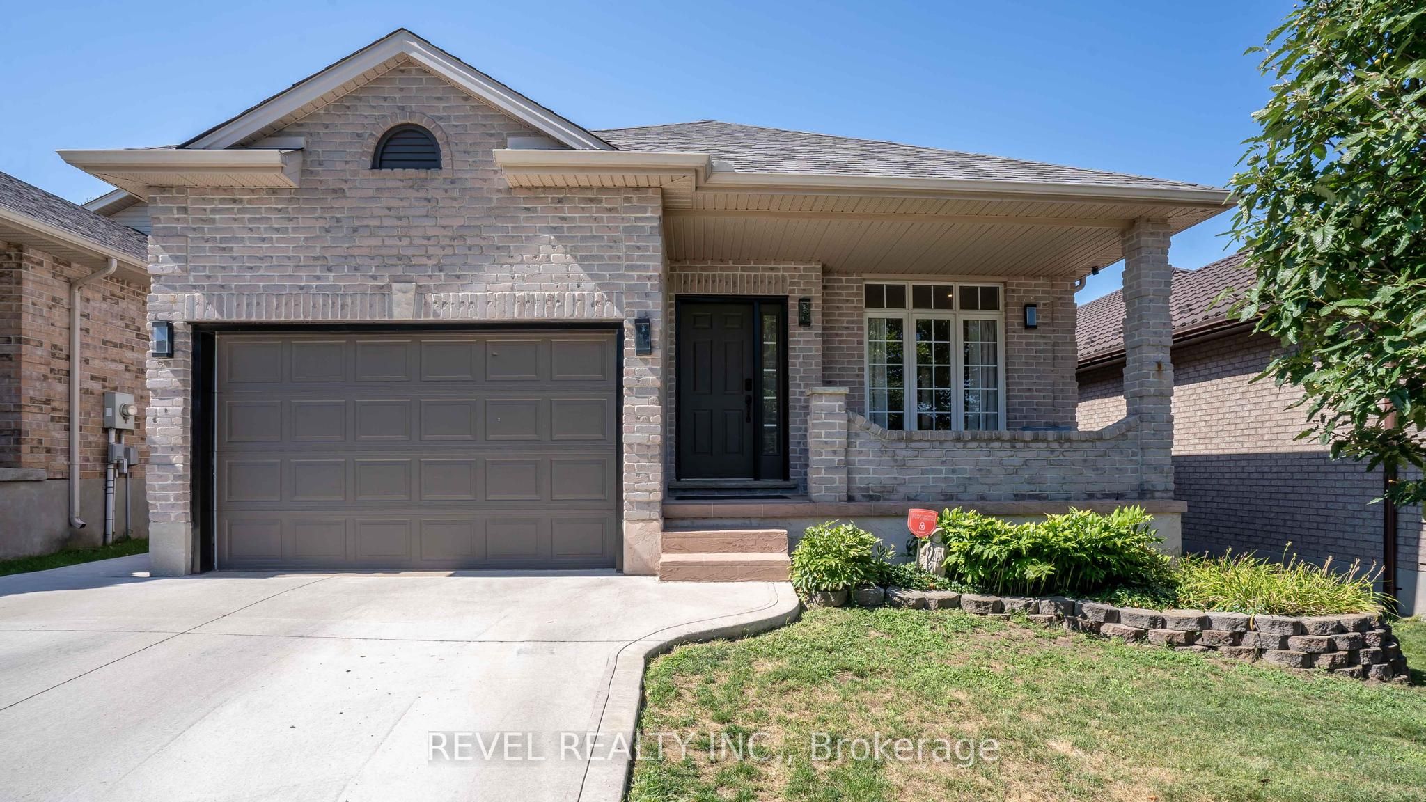 857 CRESTHAVEN Crescent, London South, ON N6K 4W4