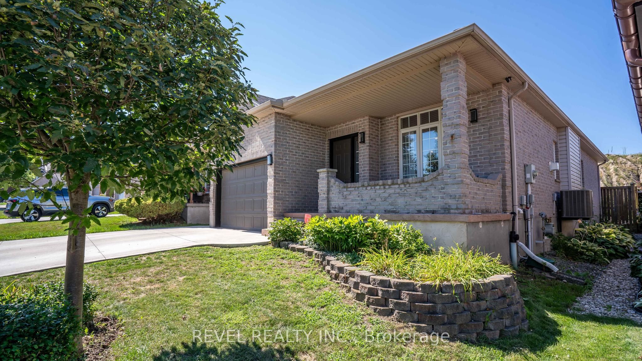 857 CRESTHAVEN Crescent, London South, ON N6K 4W4 photo 3