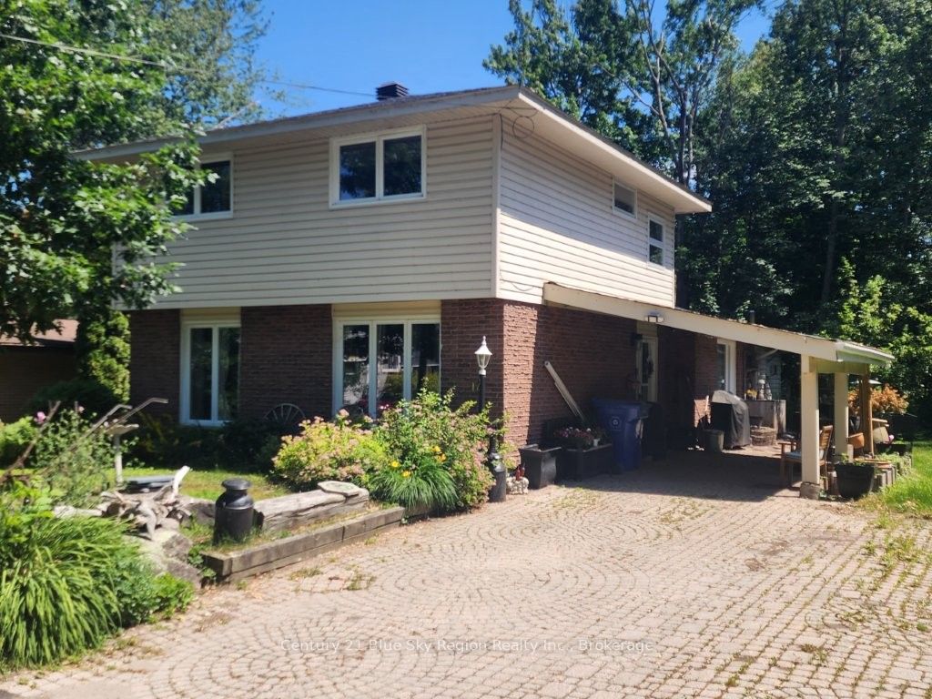 14 Birch Street, North Bay, ON P1A 1R8