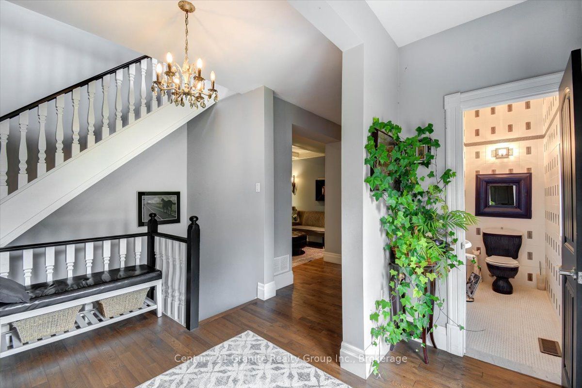 41 Maple Street, Bancroft, ON K0L 1C0 photo 4