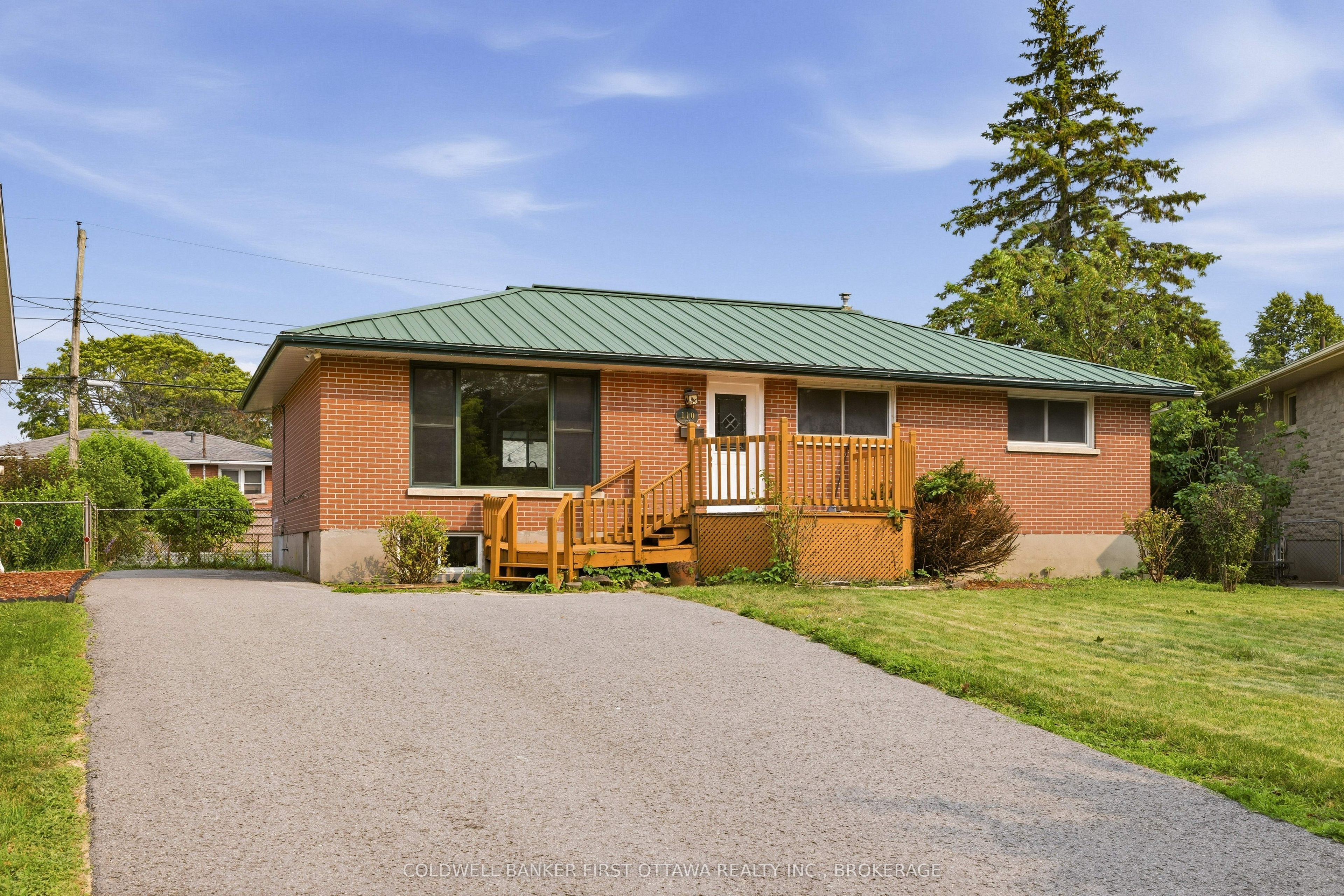110 Liddell Crescent, Kingston, ON K7M 2T6