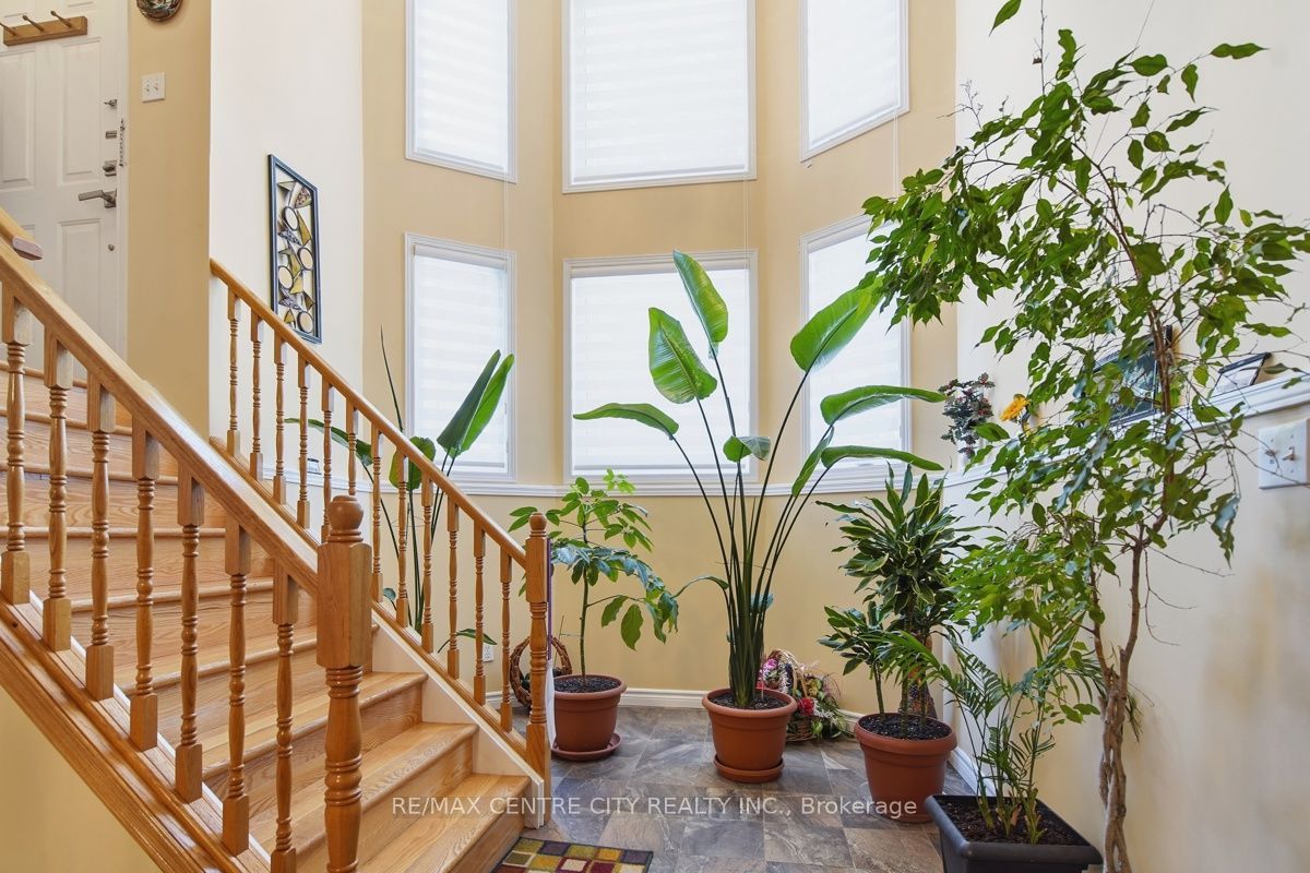 825 Railton Avenue, London East, ON N5V 4W7 photo 5