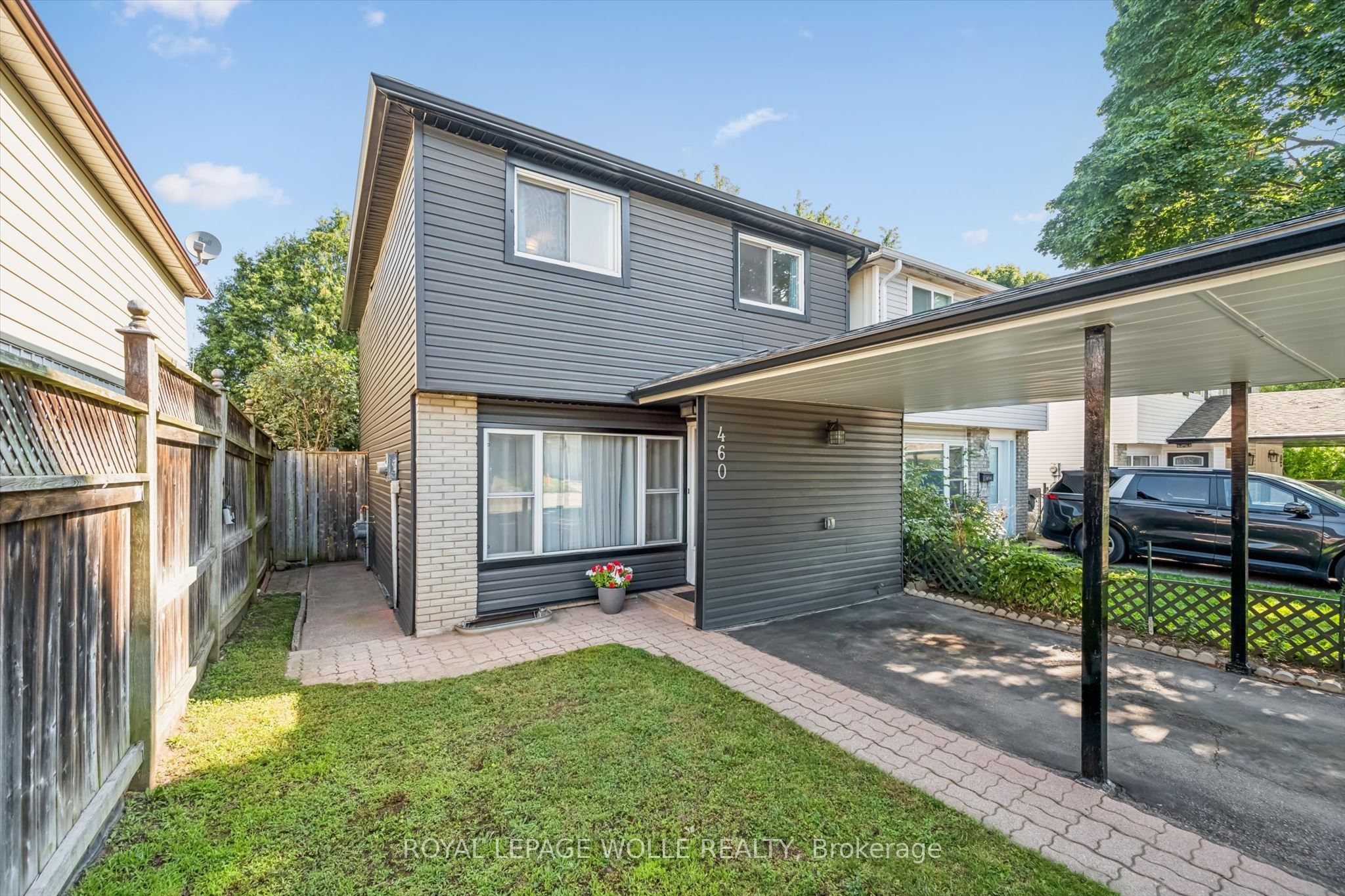 460 Parkview Crescent, Cambridge, ON N3H 4X7 photo 2